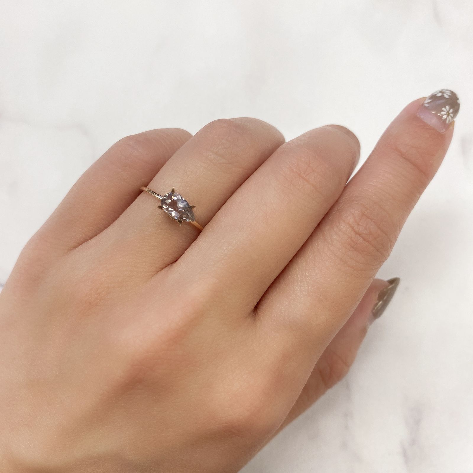 ダイアスポア カラーチェンジ(宝石名ダイアスポア) トルコ産 0.78ct 識別済[210912421]7.8×4.5mm前後