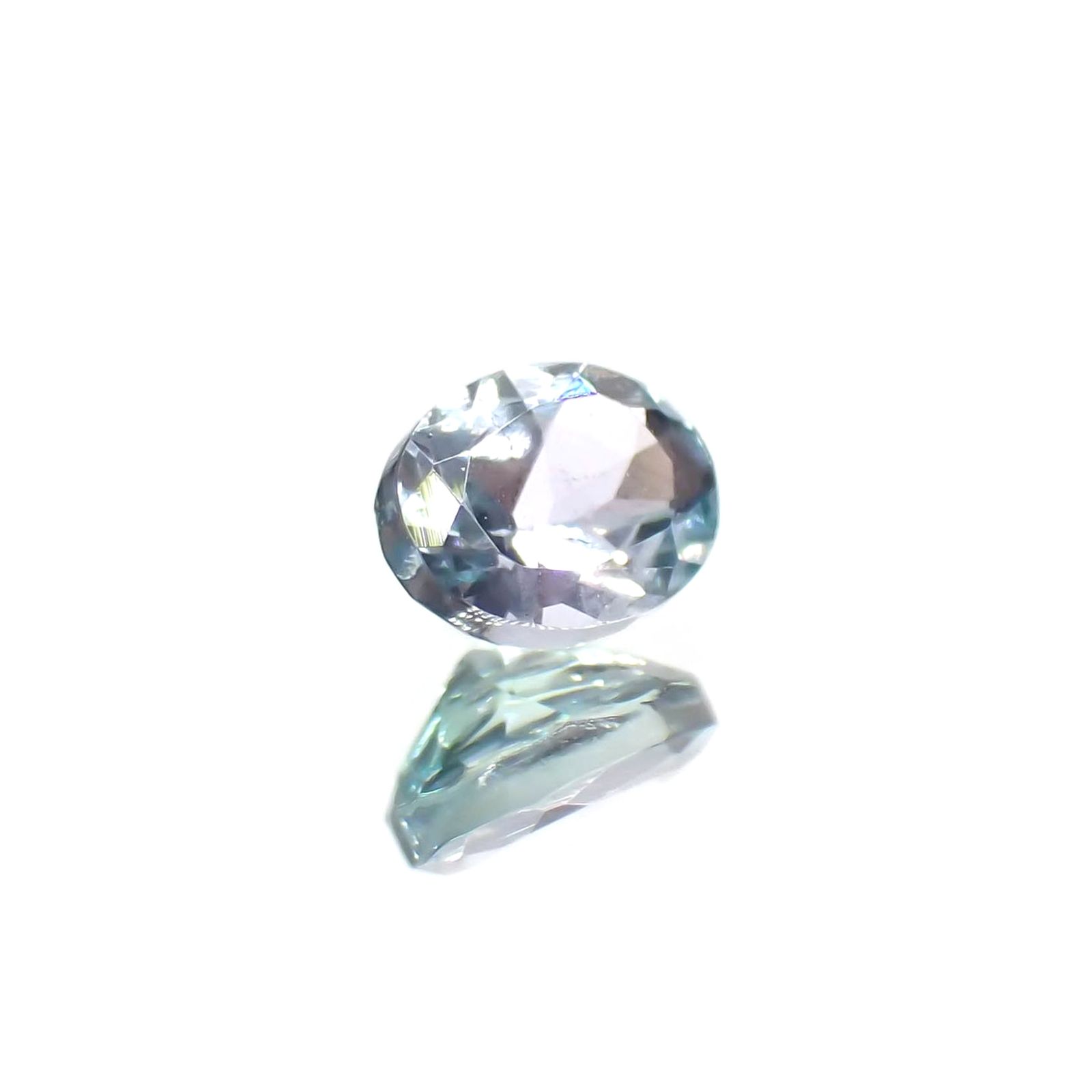 ブルーコーネルピン(宝石名コーネルピン)タンザニア産 0.22ct 識別済[230421862]4.1x3.1mm前後