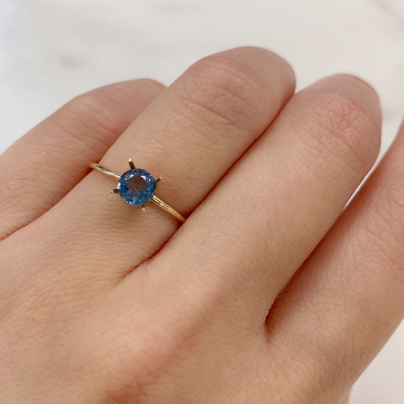 サンタマリアアクアマリン(宝石名アクアマリン) ブラジル産 0.46ct 識別済[210711898]5×5mm前後