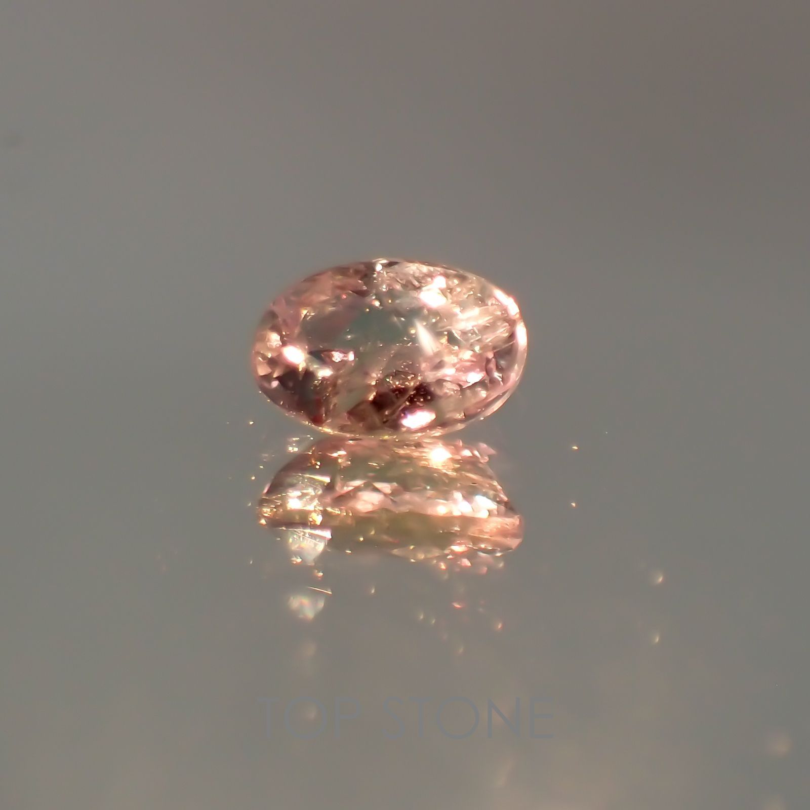 アレキサンドライト ブラジル産 ルース 0.18ct[20052350]4.1×2.8mm前後