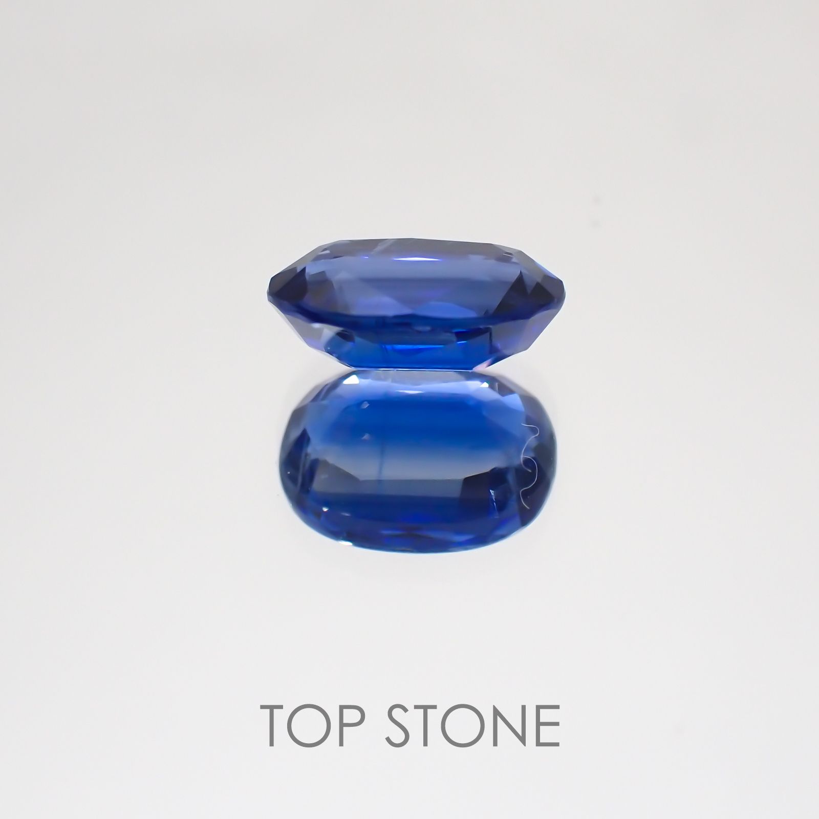 カイヤナイト(宝石名カイヤナイト) ネパール産 1.57ct 識別済[20052602]7.9×6mm前後
