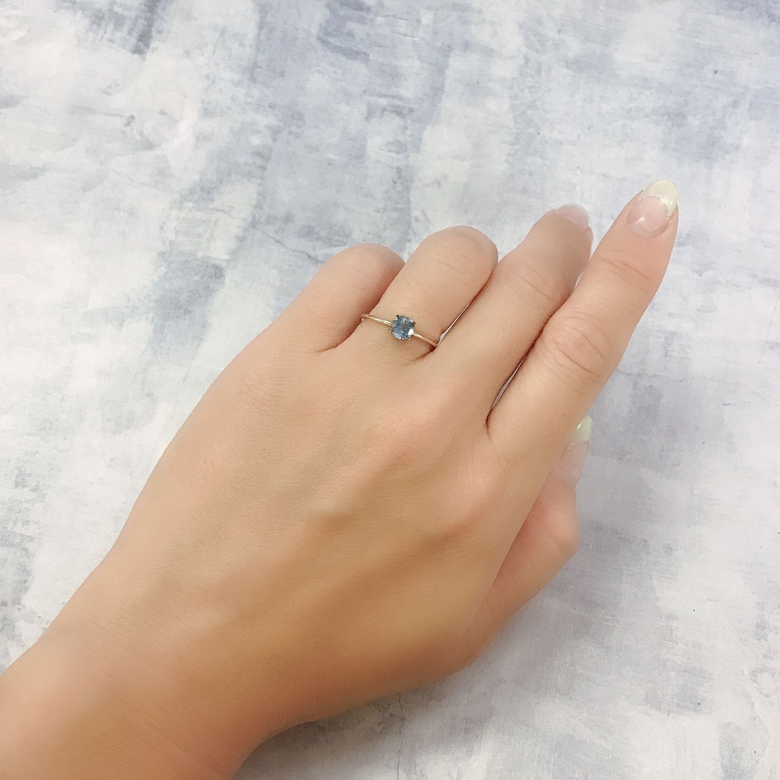 アクアマリン(宝石名アクアマリン)モザンビーク産 0.43ct 識別済[220817389]5x5mm前後