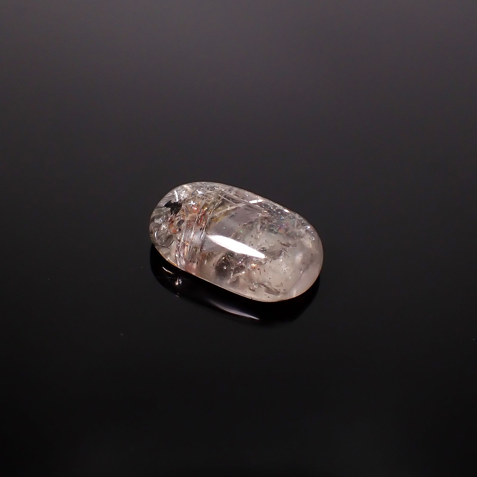 シルバールチルクォーツ ブラジル産 18.41ct / 21.6x13.2mm前後 [260131595]