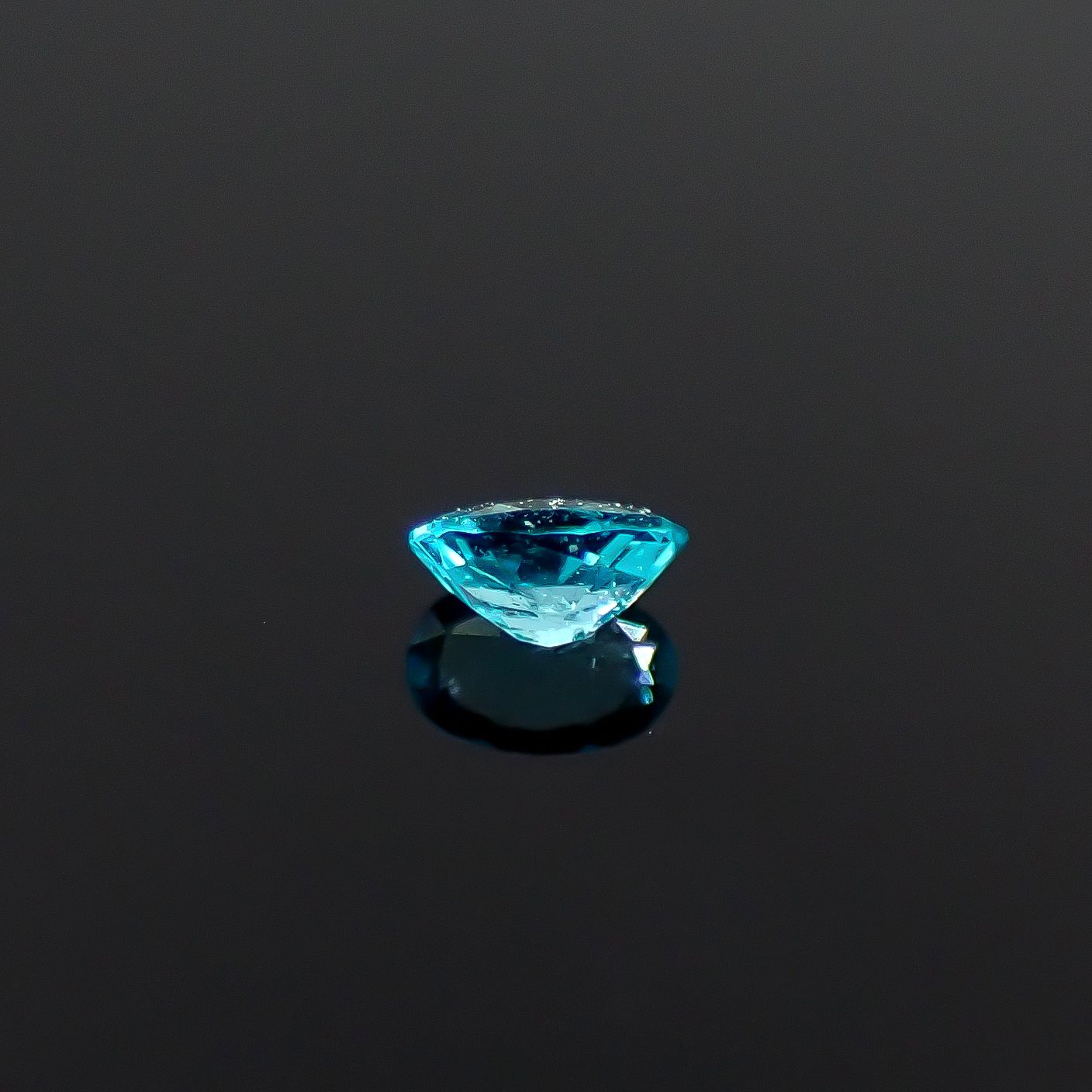パライバトルマリン ブラジル産 0.026ct [250931073]2.4x1.6mm前後