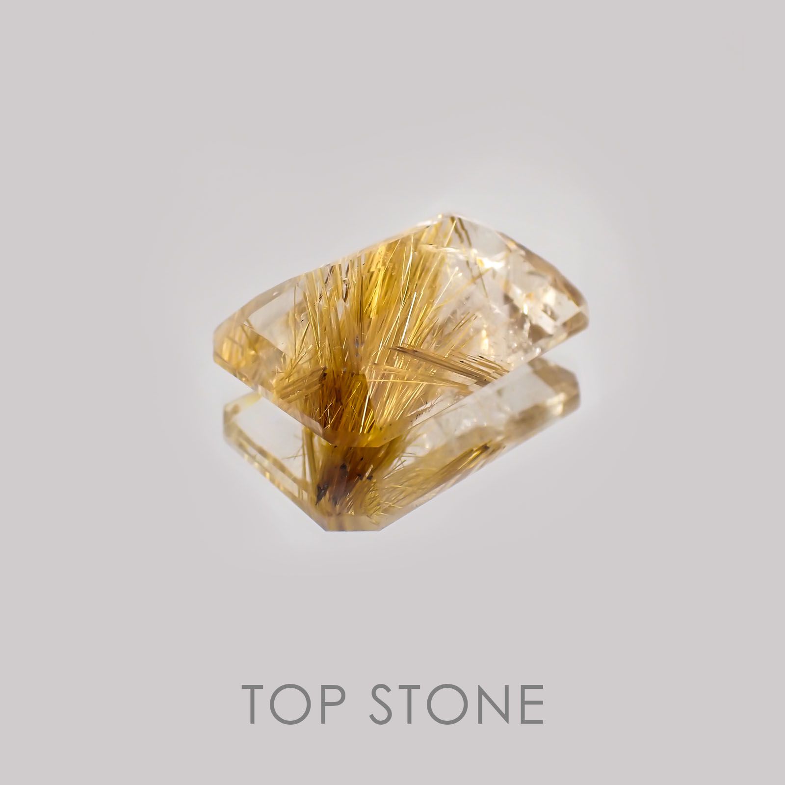 ルチルクォーツ(宝石名ルチルレイテッド・クォーツ) ブラジル産 20.28ct 識別済[21019130]20.9×15mm前後