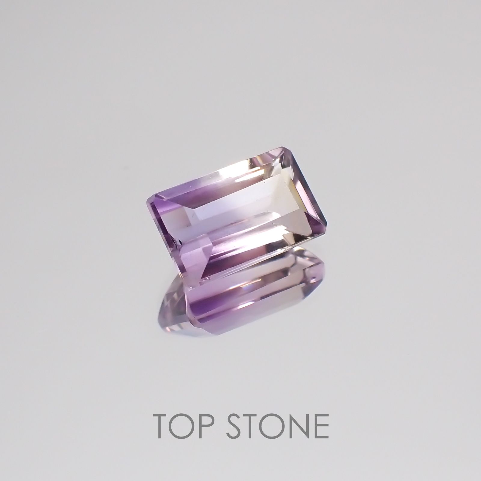 アワーグラスアメジスト モロッコ産 ルース 2.48ct[21038591]10.1×6.2mm前後
