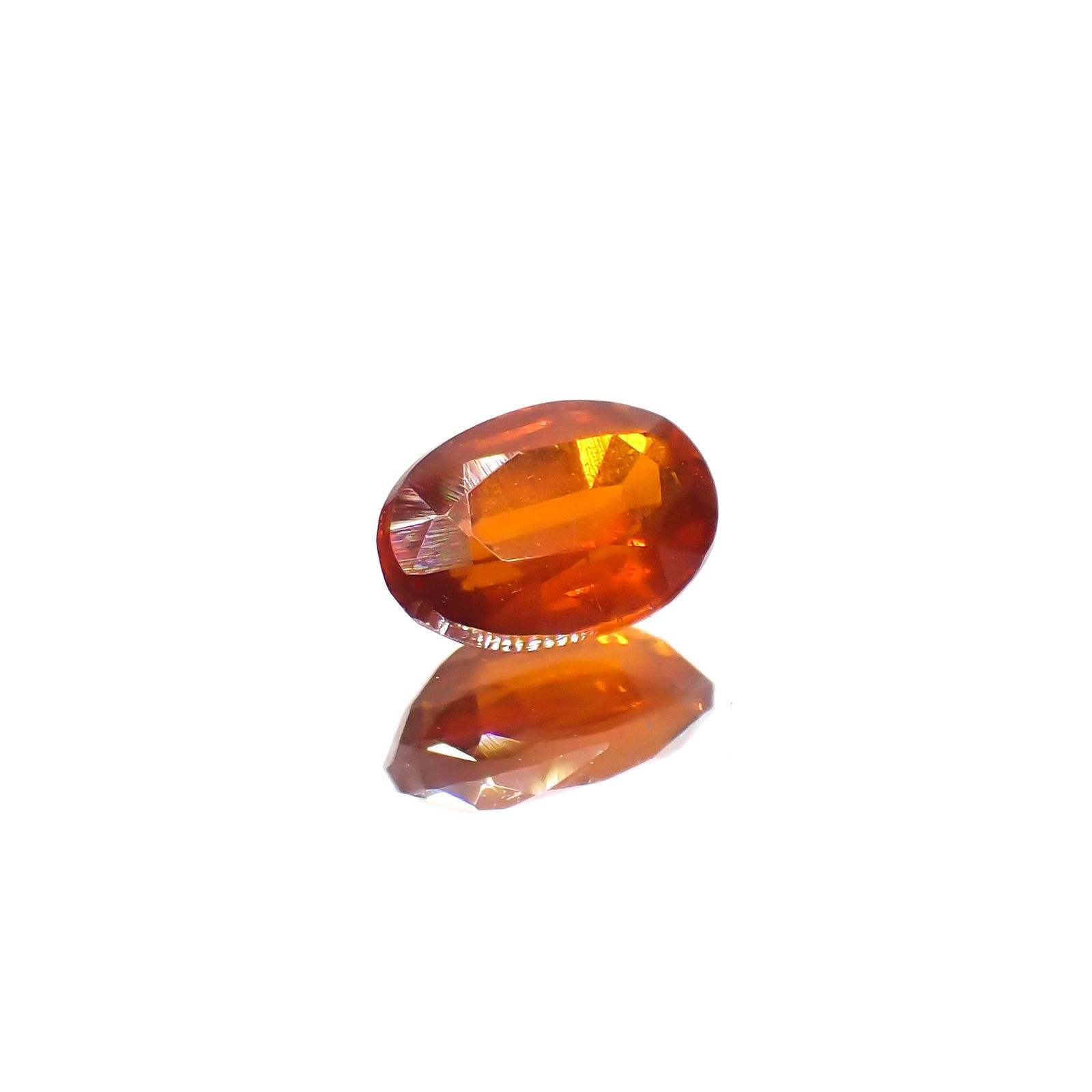 オレンジカイヤナイト ネパール産 0.60ct[230220583]5.8x4mm前後