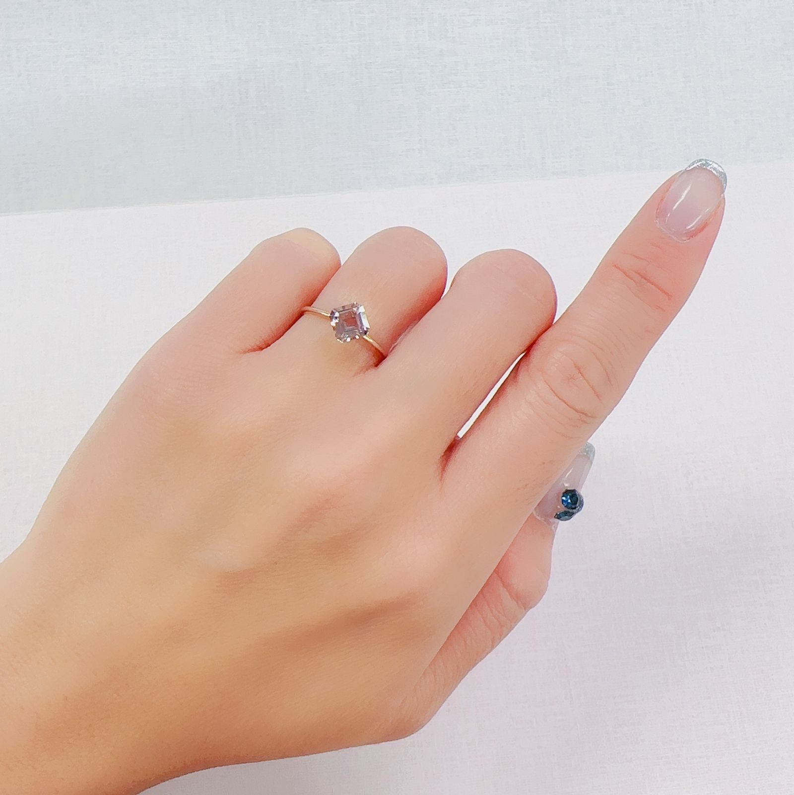 バイカラートルマリン(宝石名バイカラー・トルマリン)ブラジル産 0.92ct 識別済[230622364]5.9x5.9mm前後