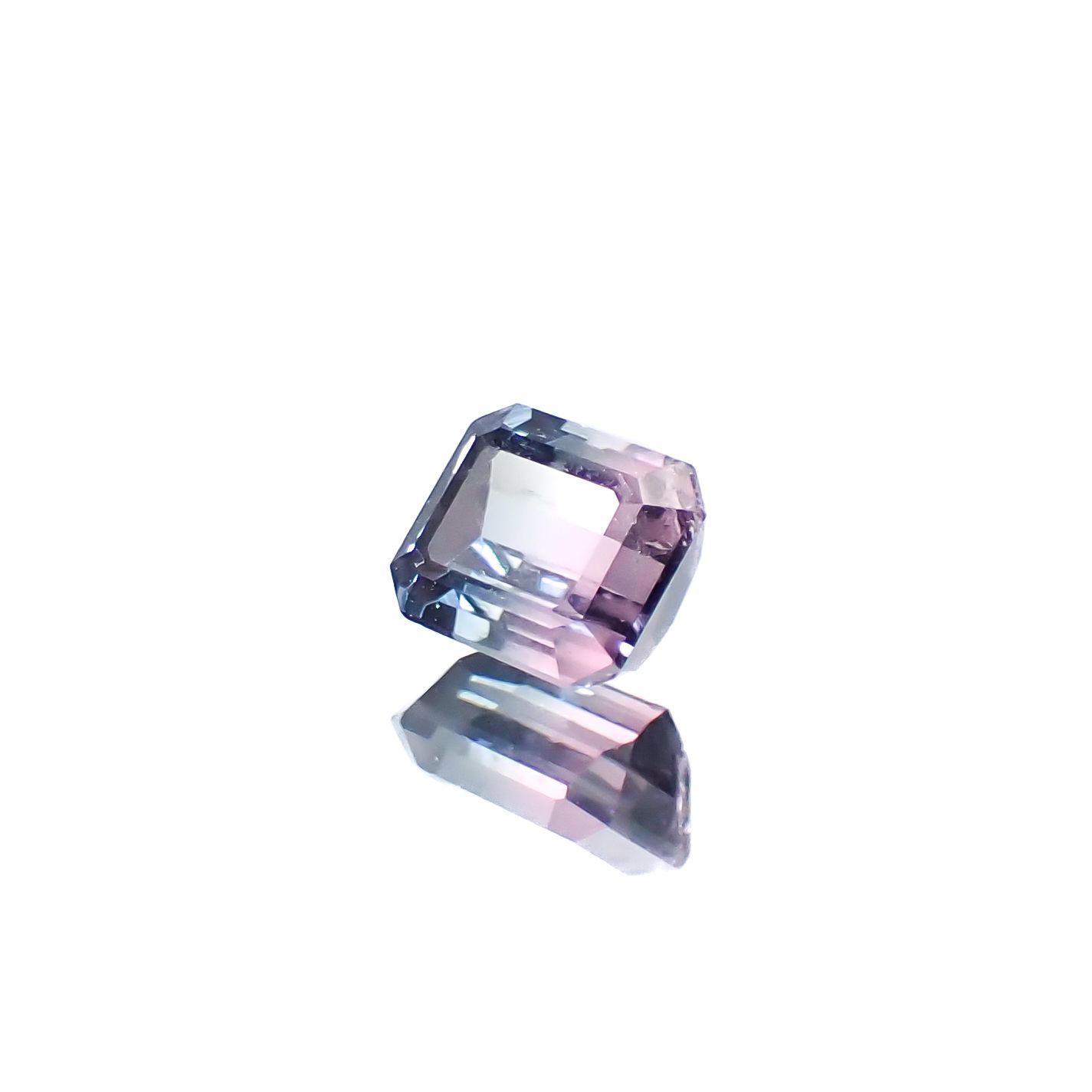 バイカラートルマリン アフガニスタン産 0.67ct [250329959]5.3x4.7mm前後