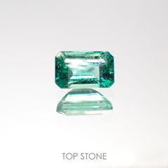 エメラルド(宝石名エメラルド) ザンビア産 0.48ct 識別済[211013001]5.8×3.7mm前後