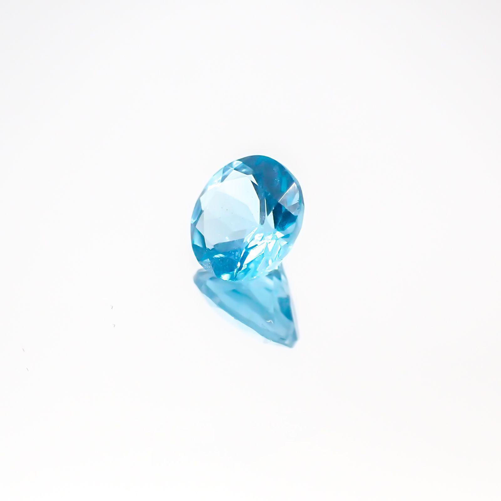 アパタイト(宝石名アパタイト)ブラジル産 0.81ct 識別済[231124164]6.1x6.1mm前後
