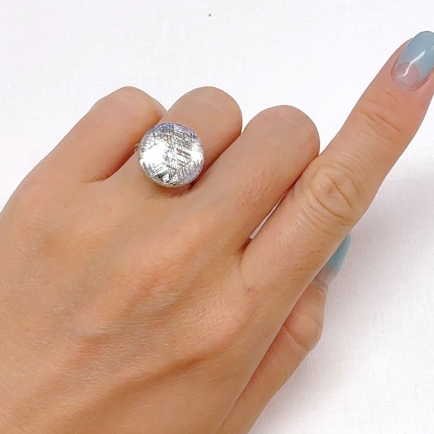 ムオニナルスタ隕石 発見地:スウェーデン 14.92ct[240125745]15.1x15.1mm前後