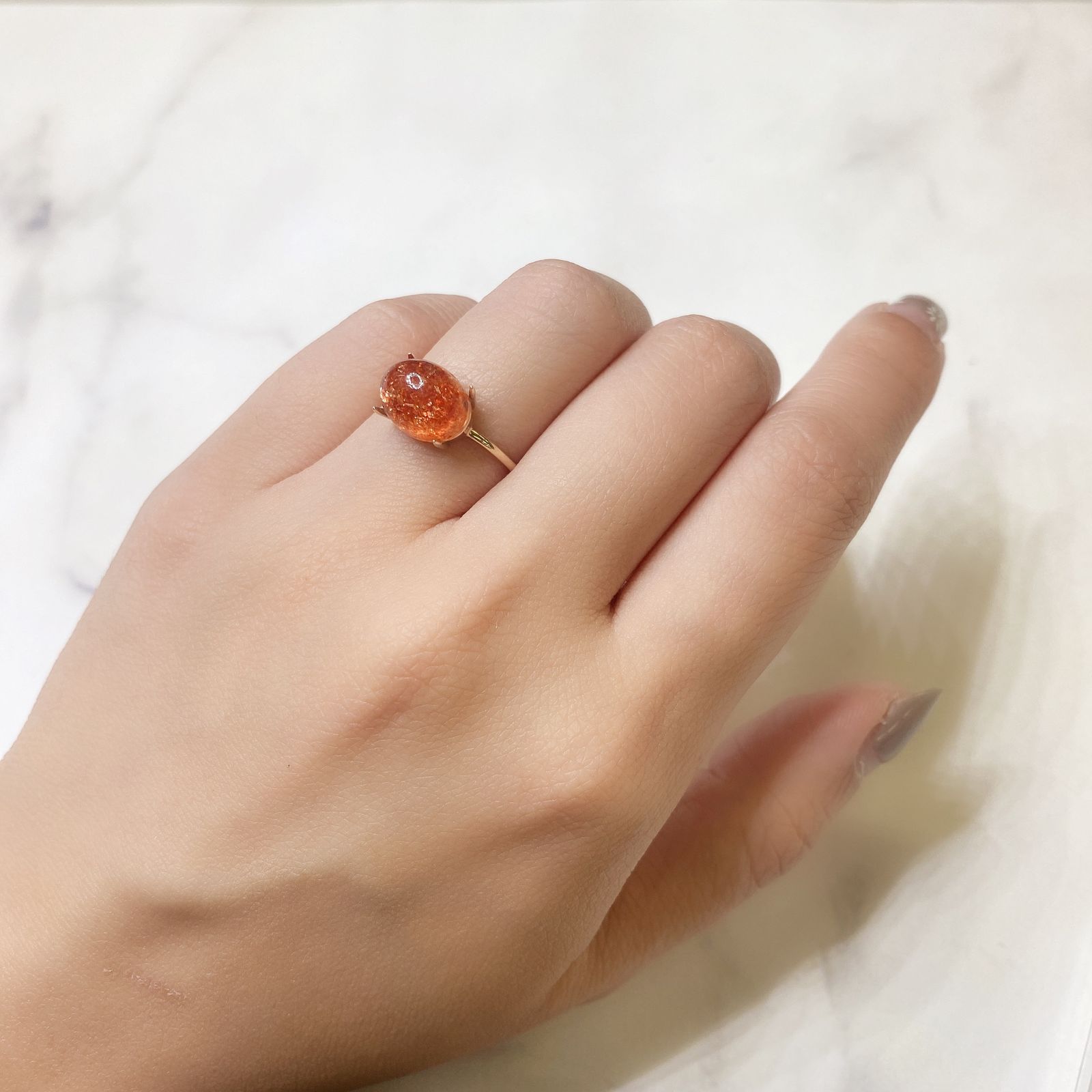 イリュージョンサンストーン(宝石名フェルドスパー) タンザニア産 4.12ct 識別済[211013342]10.1×8.1mm前後