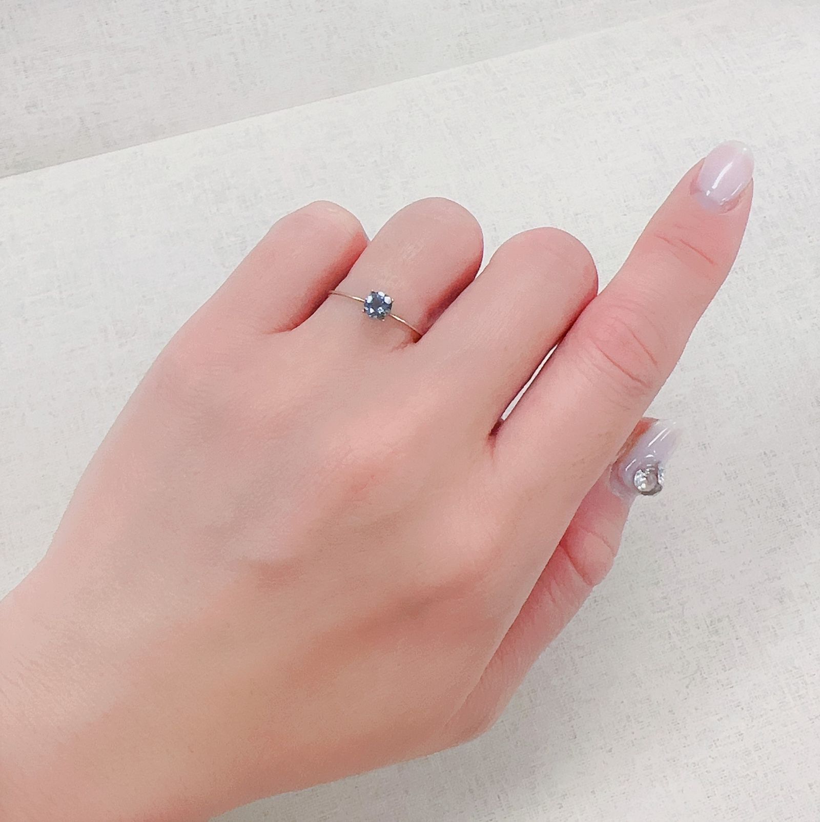 グレースピネル タンザニア産 0.40ct[230421535]4.4x4.4mm前後