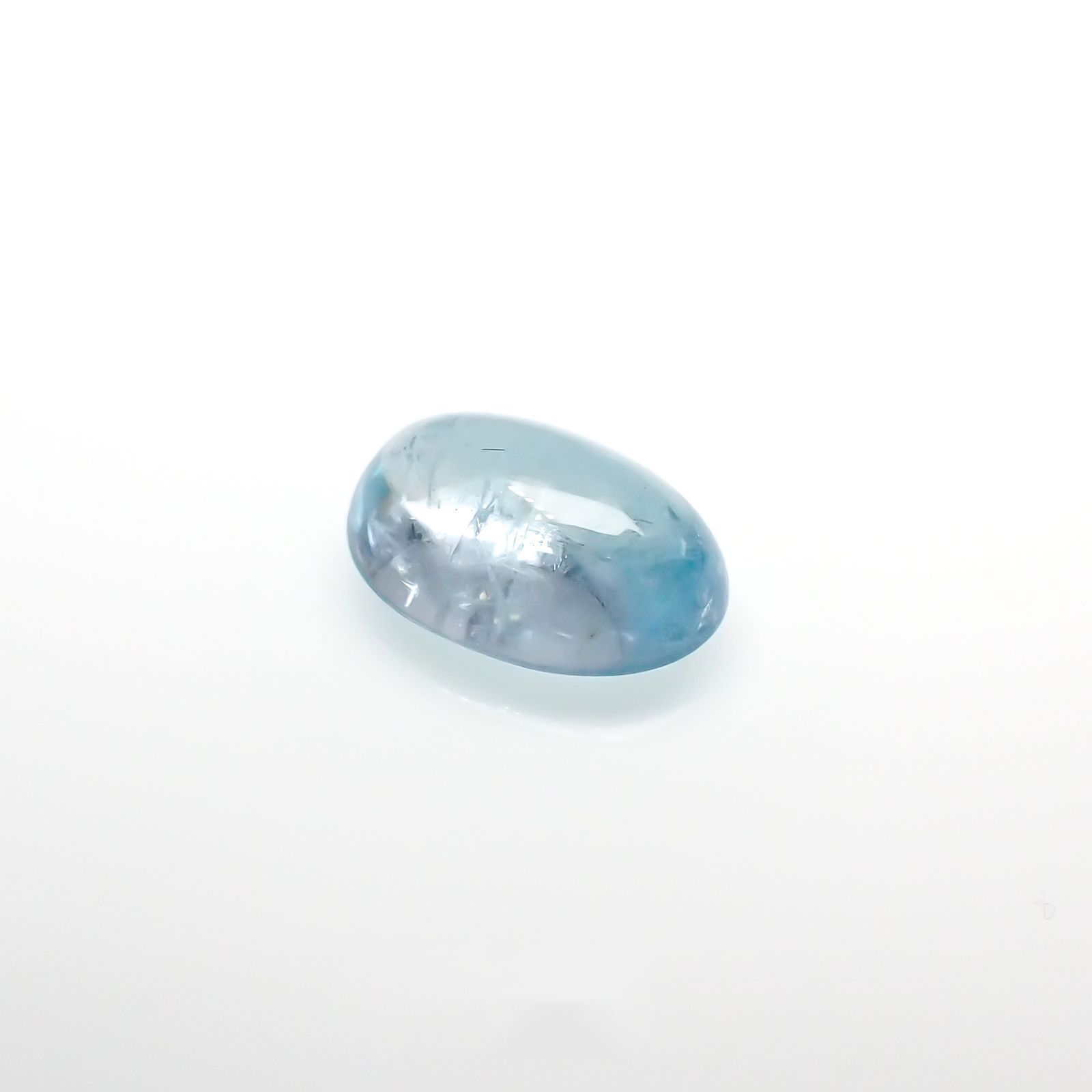 ユークレース(宝石名ブルー・ユークレース)コロンビア産 2.600ct ソ付(彩珠)[221018842]10.8x7mm前後
