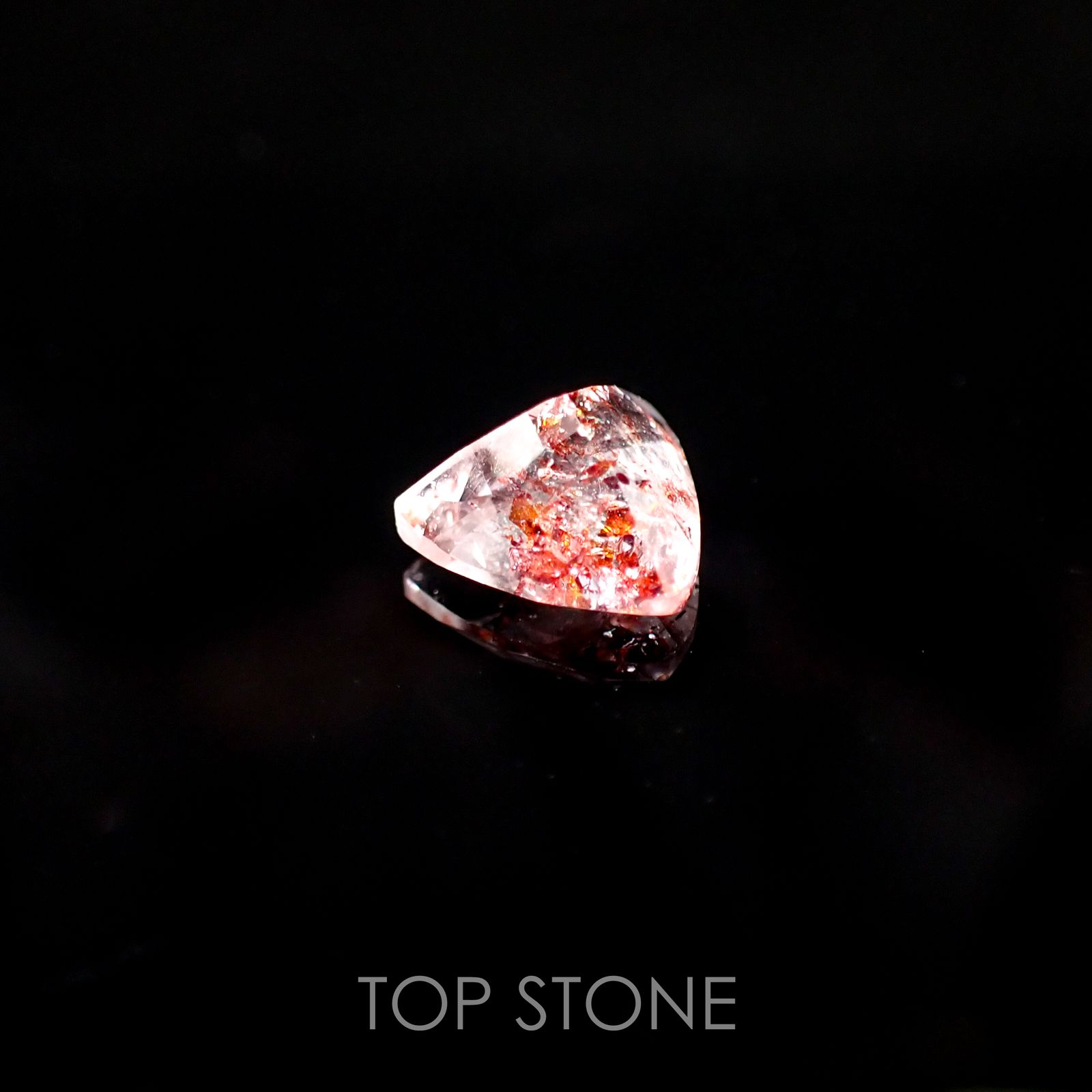 ファイヤークォーツ ナイジェリア産 ルース 1.59ct[210510707]8.3×8.3mm前後