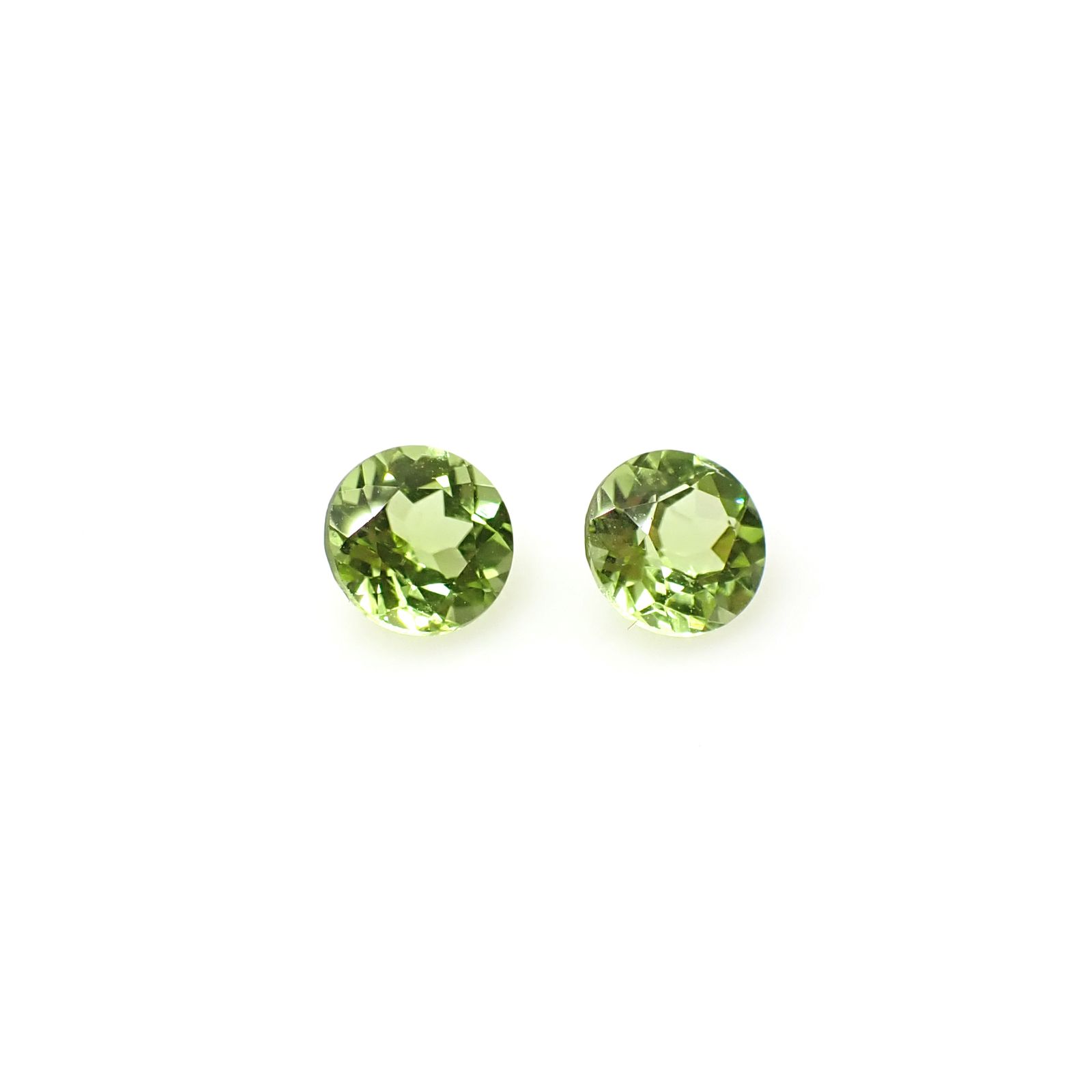◇ペアセット◇ペリドット 中国産 0.97ct(2pcs合計) [250730795]5x4.9mm前後