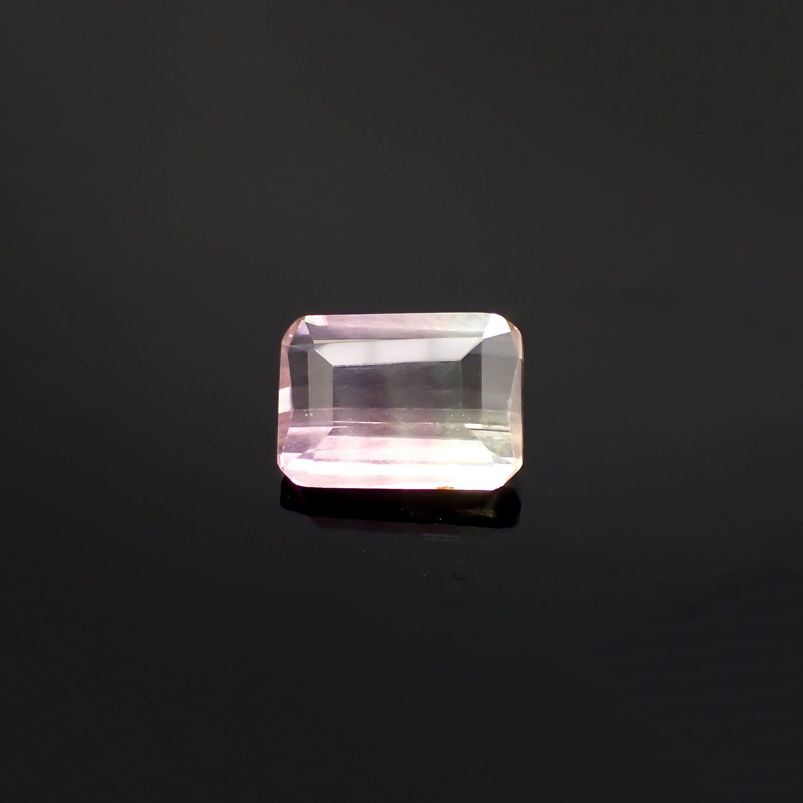 バイカラーフローライト 中国産 1.70ct [220917990]8x5.9mm前後