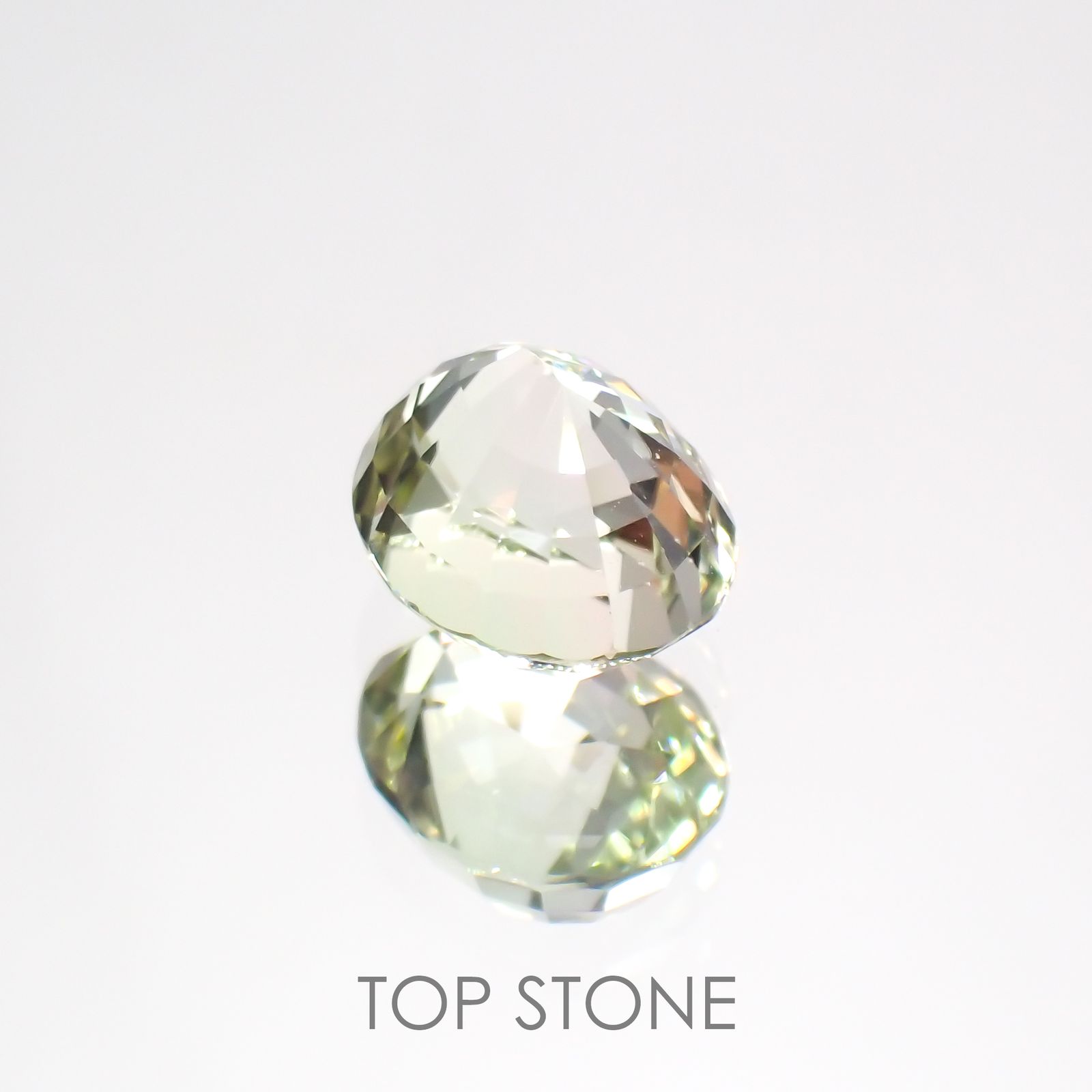 グリーンフロストルマリン(宝石名トルマリン) ルワンダ産 1.556ct ソ付(彩珠)[211013638]7.4×6.2mm前後