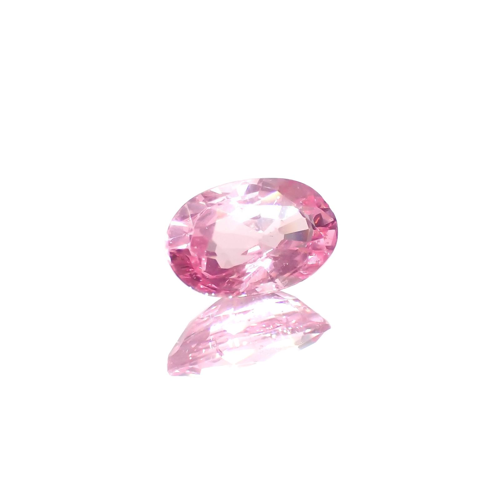 ピンクスピネル(宝石名ピンク・スピネル)タンザニア産 ソ付(彩珠) 1.246ct / 8.1x5.2mm前後 [231124091]