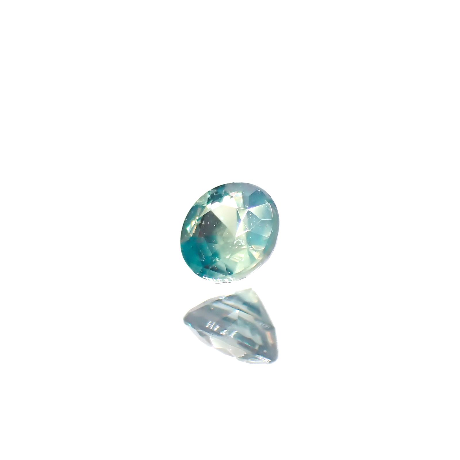 アレキサンドライト ブラジル産/EmeraldMains社製 0.078ct[240527629]2.5x2.5mm前後