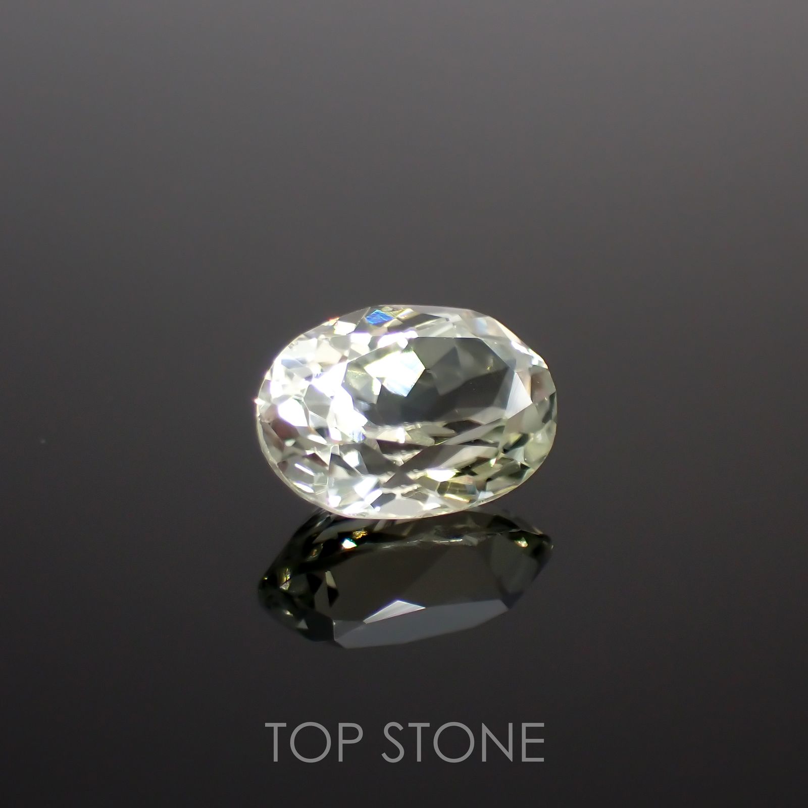 シリマナイト(宝石名シリマナイト)インド産 1.51ct 識別済[211113699]8.1x6mm前後