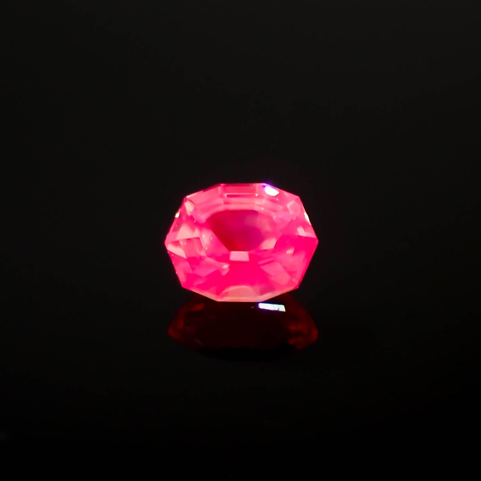 ◇カスタムカット◇シルキーサファイア 非加熱 ベトナム産 0.21ct[230722788]3.6x2.9mm前後