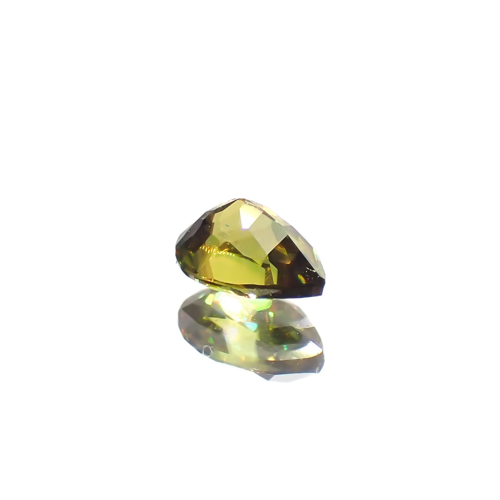 カラーチェンジスフェーン パキスタン産 0.27ct[230522191]4.7x3.2mm前後