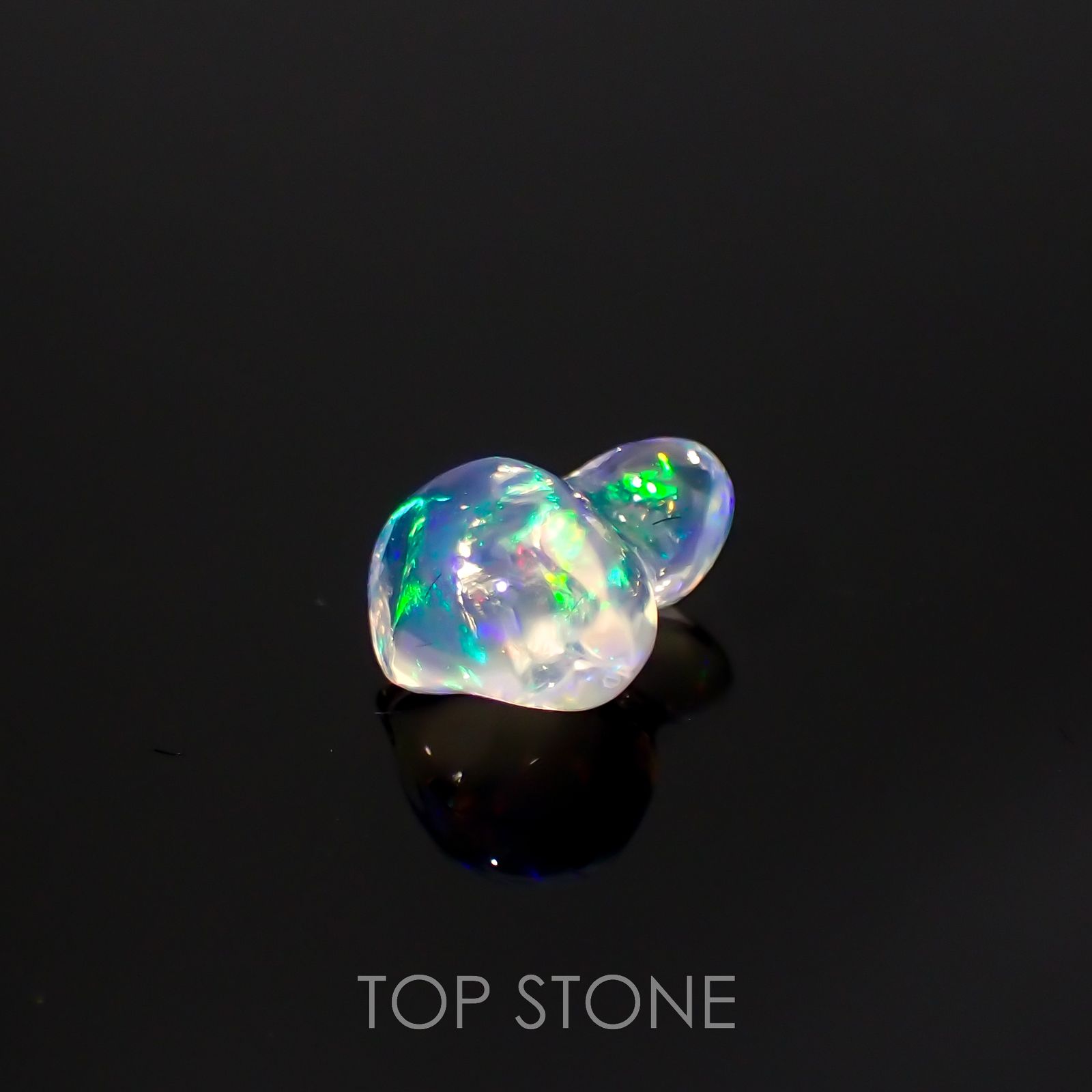 ウォーターオパール 原石 メキシコ産 0.78ct[220616373]7.8x5.9mm前後