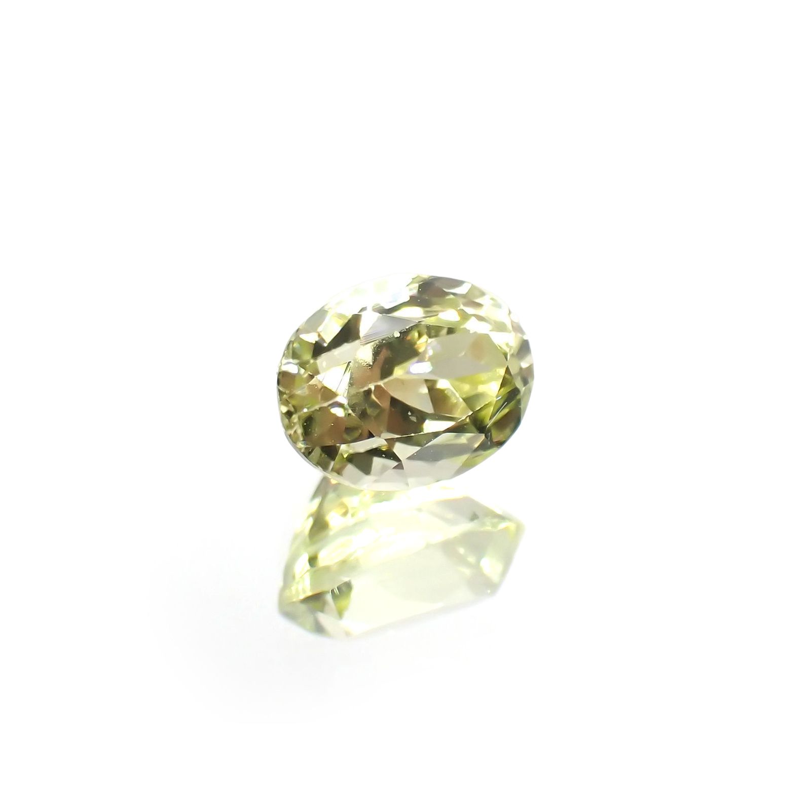 シリマナイト(宝石名シリマナイト)インド産 識別済 1.73ct / 7.8x6mm前後 [211113694]