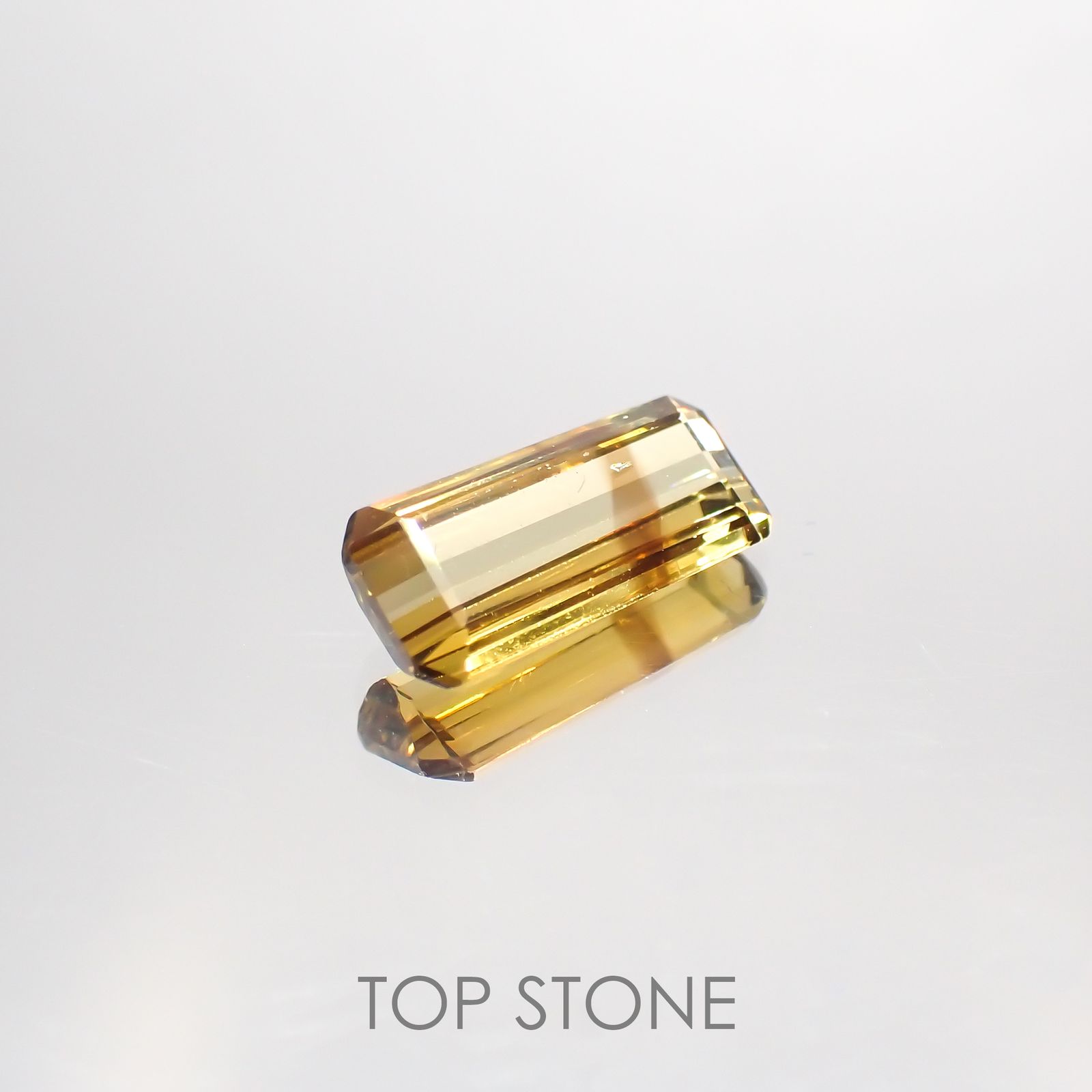 カラーバンドクリソベリル(宝石名クリソベリル)マダガスカル産 0.89ct 識別済[220114190]8.6x4mm前後