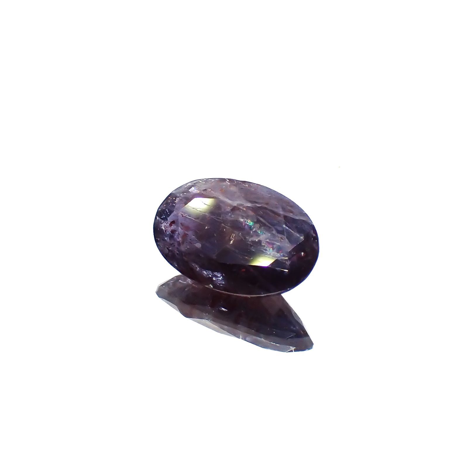ブラッドショットアイオライト インド産 1.71ct[221219652]10.8x7mm前後