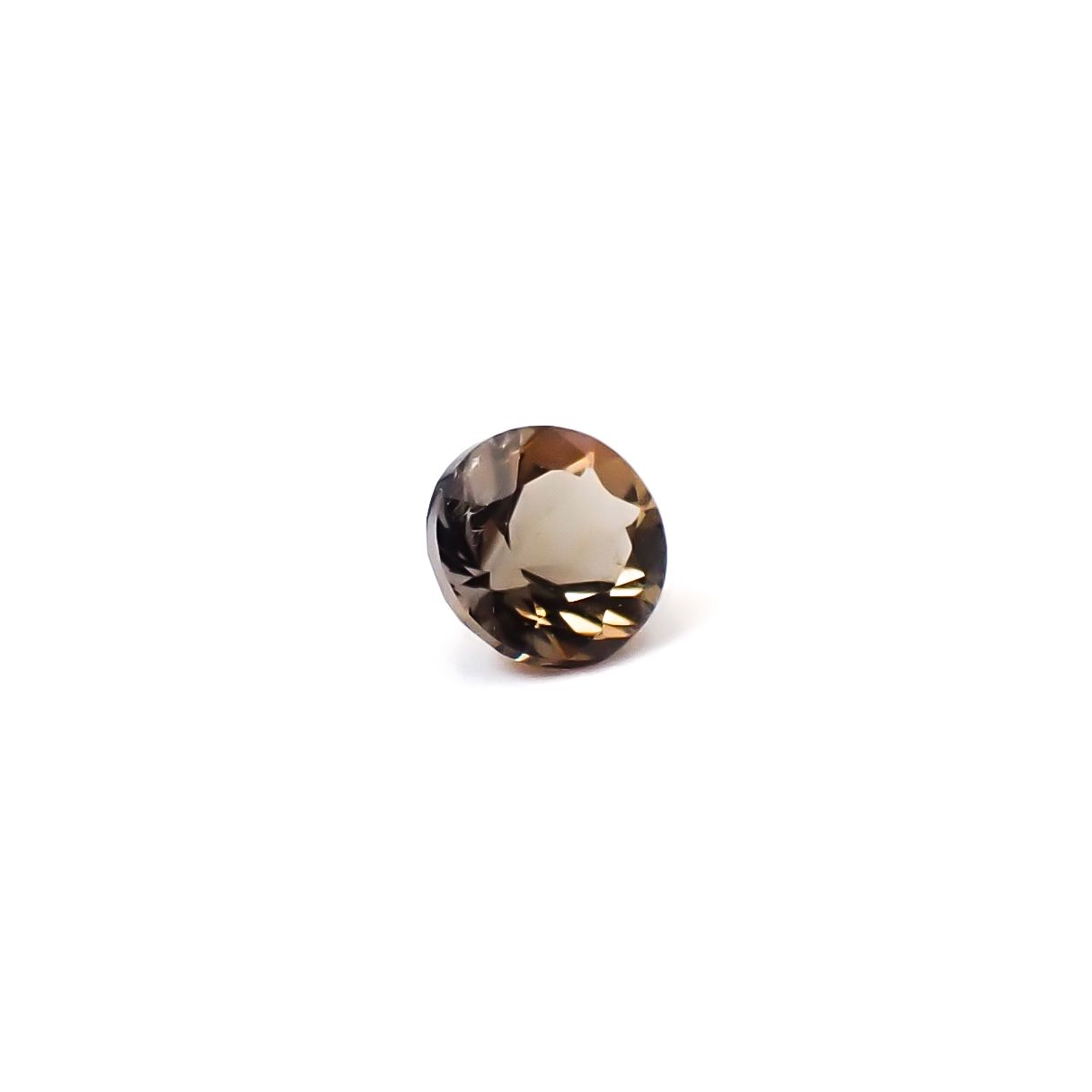 ゴールデンアイオライト(宝石名コーディエライト)マダガスカル産 識別済 0.15ct / 3.5x3.4mm前後 [260532193]