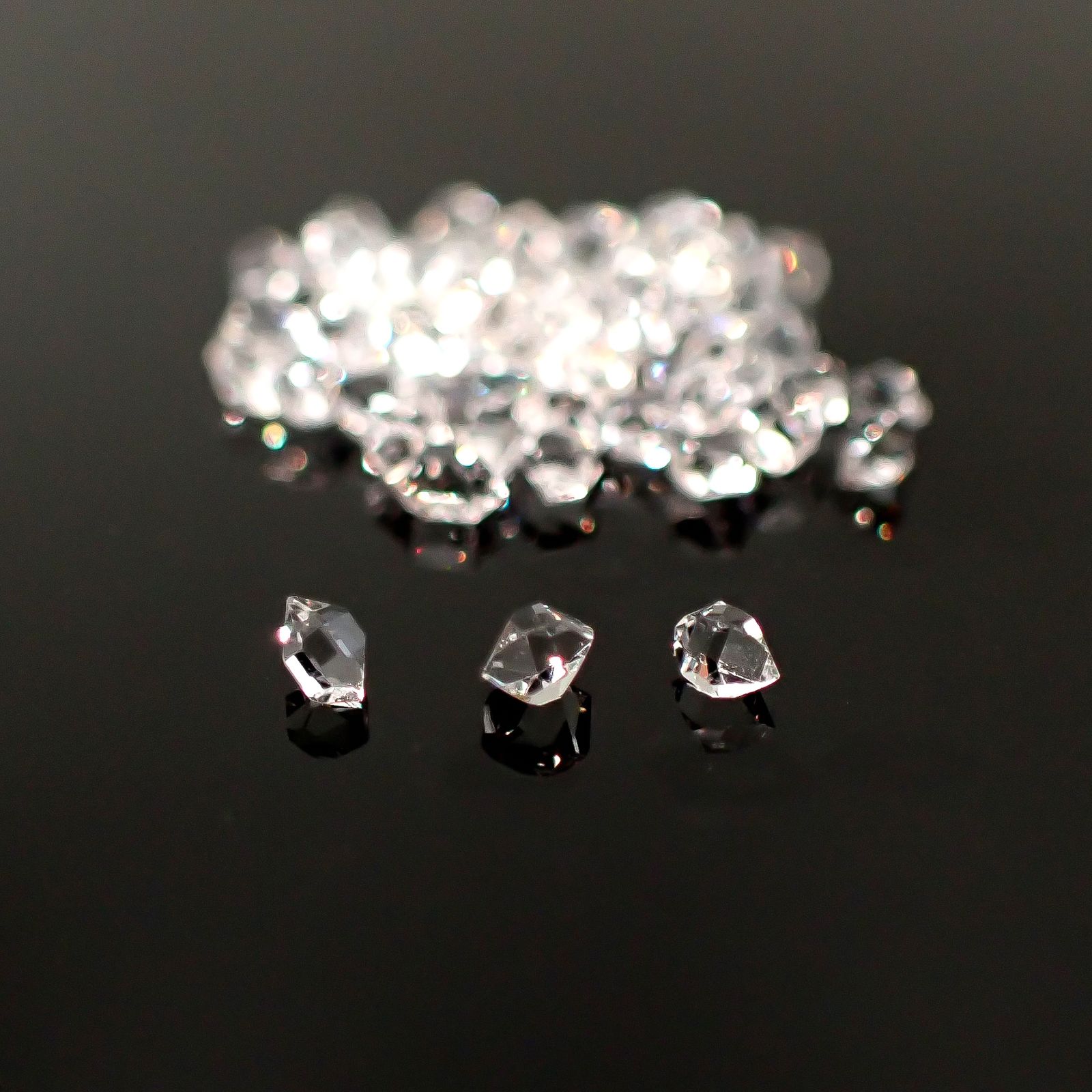 ◇メレセット◇ハーキマーダイヤモンド 原石 アメリカ・ニューヨーク州産 1.75ct / 1.7-2.5x1.2-1.7mm前後 [260231704]