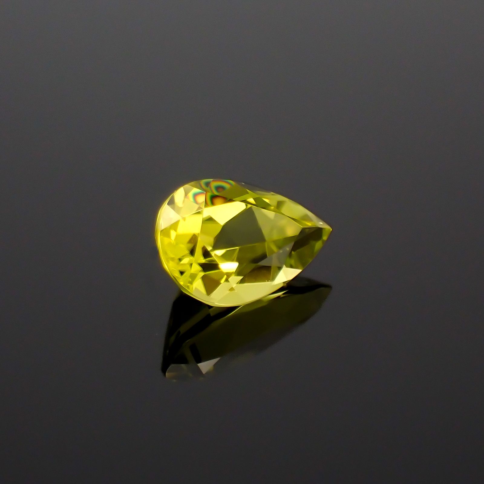 カナリートルマリン ザンビア・カナリー鉱山産 0.86ct[230823134]8x5