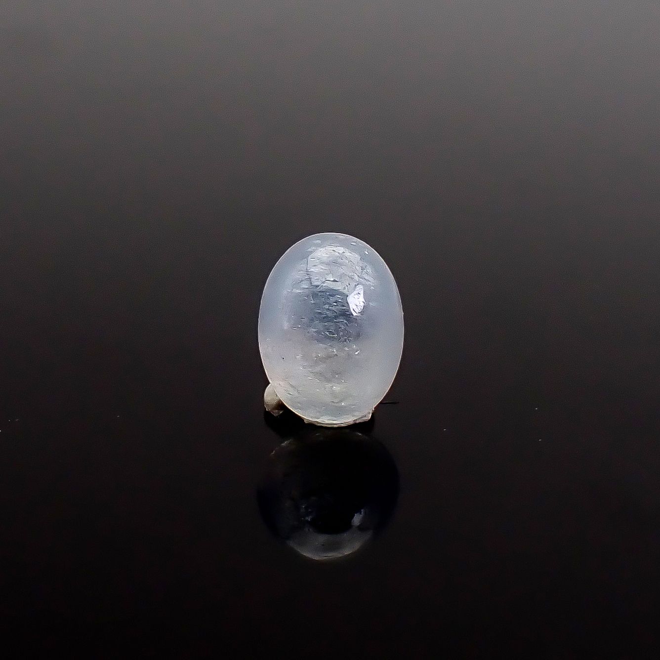 ジルコンキャッツアイ ビルマ産 0.51ct / 5x3.8mm前後 [260832883]