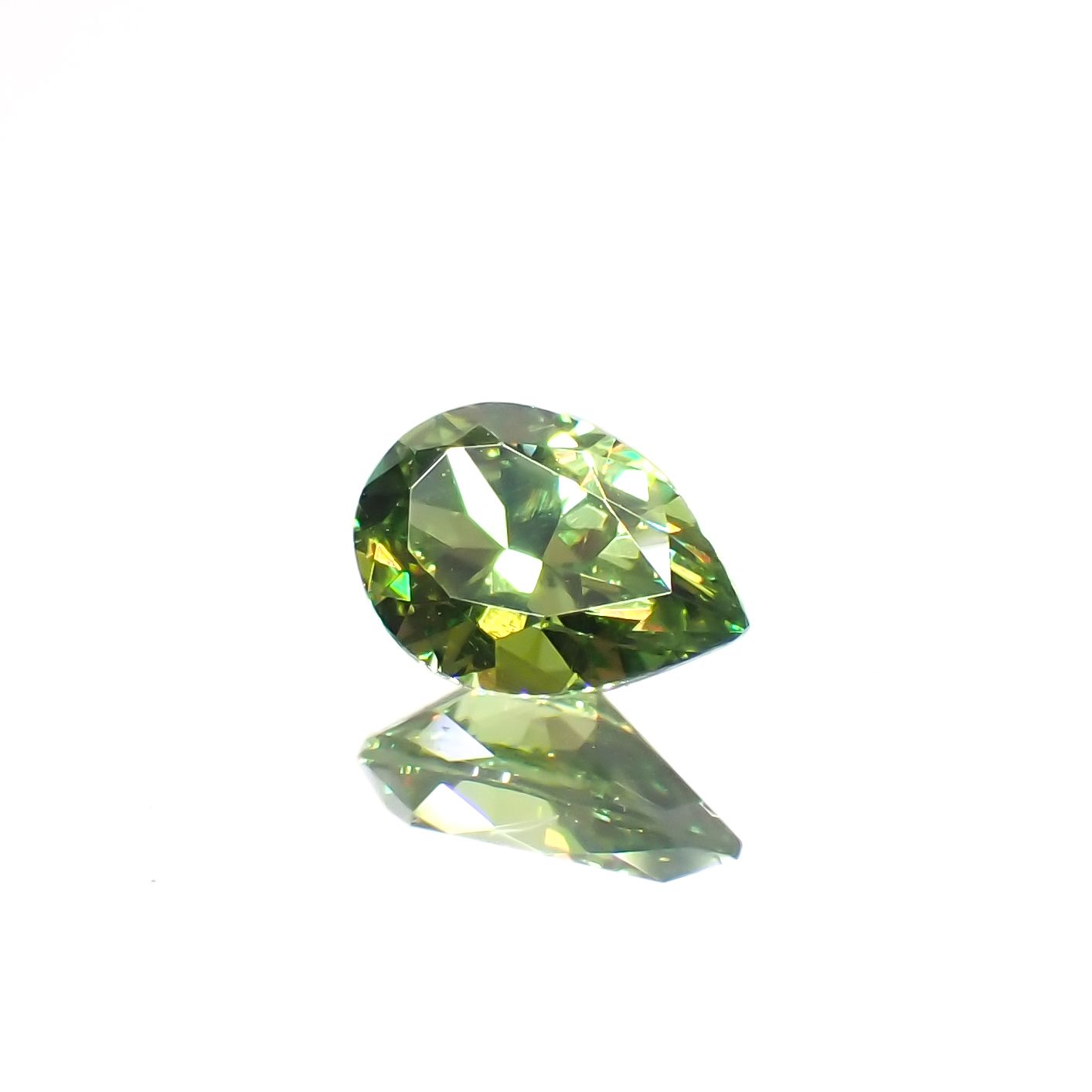 デマントイドガーネット ロシア産 0.25ct[231023655]4.8x3.3mm前後
