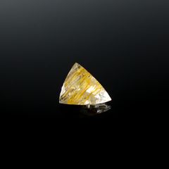 ニードルイントパーズ(チューブイントパーズ) ブラジル・ミナスジェライス州産 7.96ct[240225884]14.7x12.7mm前後