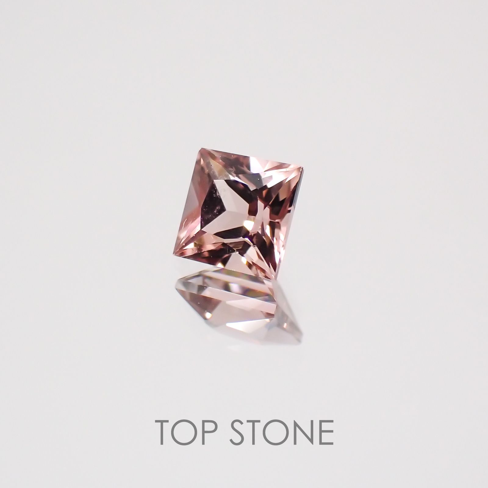 ◇プリンセスカット◇ピンクトルマリン(宝石名トルマリン) ブラジル産 0.40ct 識別済[21018900]3.9×3.9mm前後
