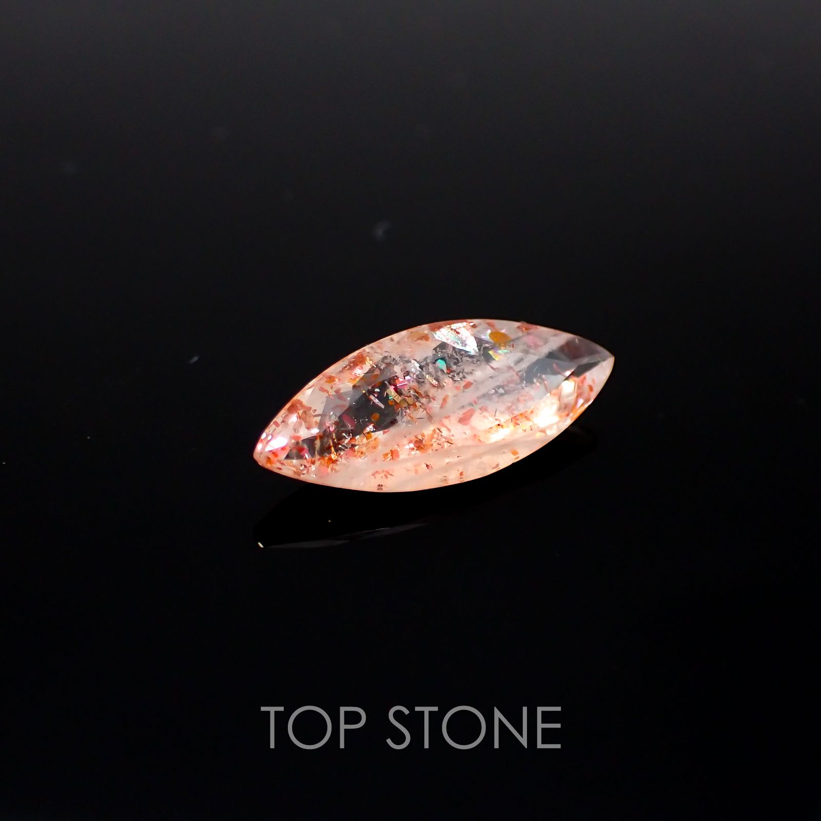 イリュージョンサンストーン(宝石名フェルドスパー) タンザニア産 2.34ct 識別済[210310197]16.9×6.9mm前後