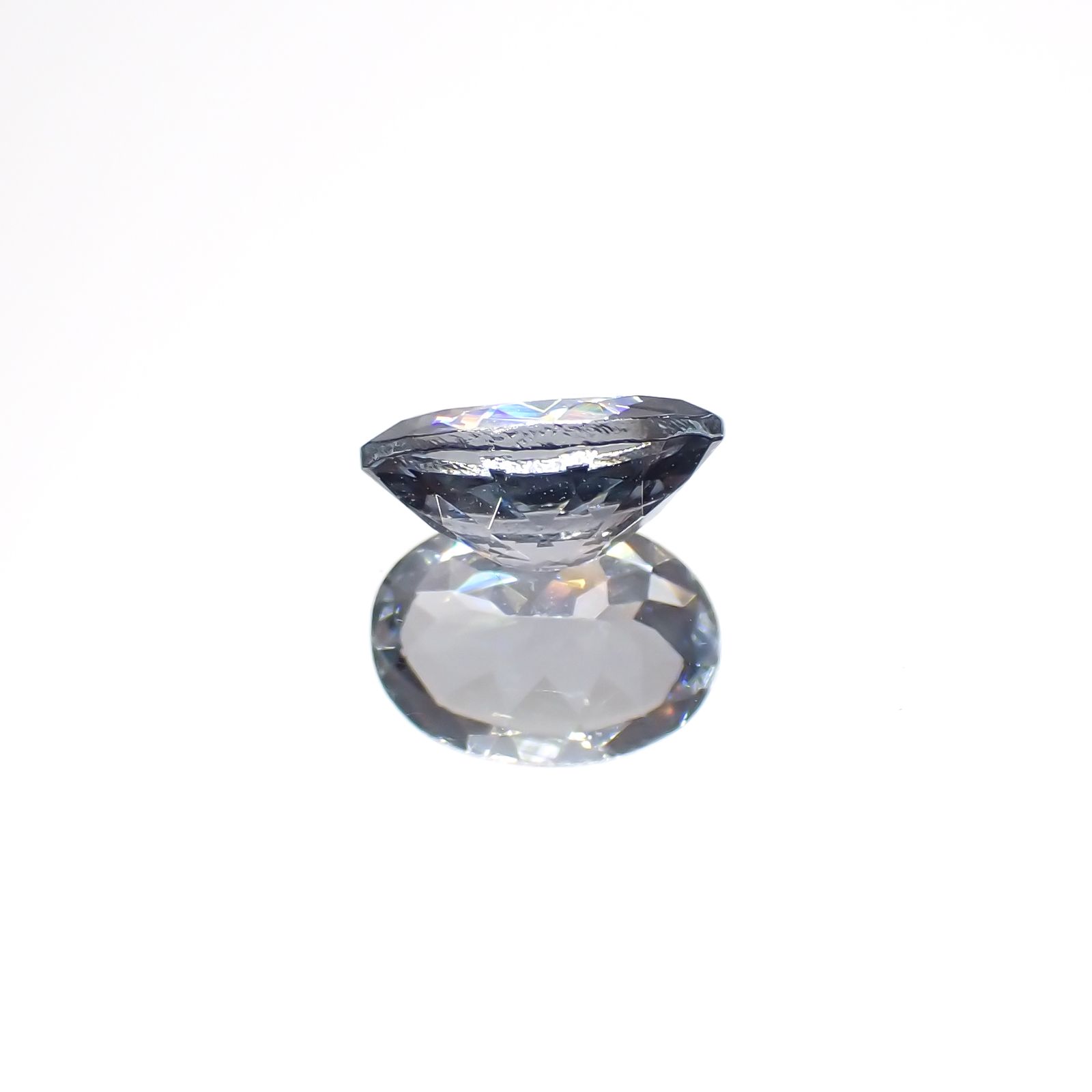 グレースピネル タンザニア産 0.89ct[230421547]6.9x5.1mm前後