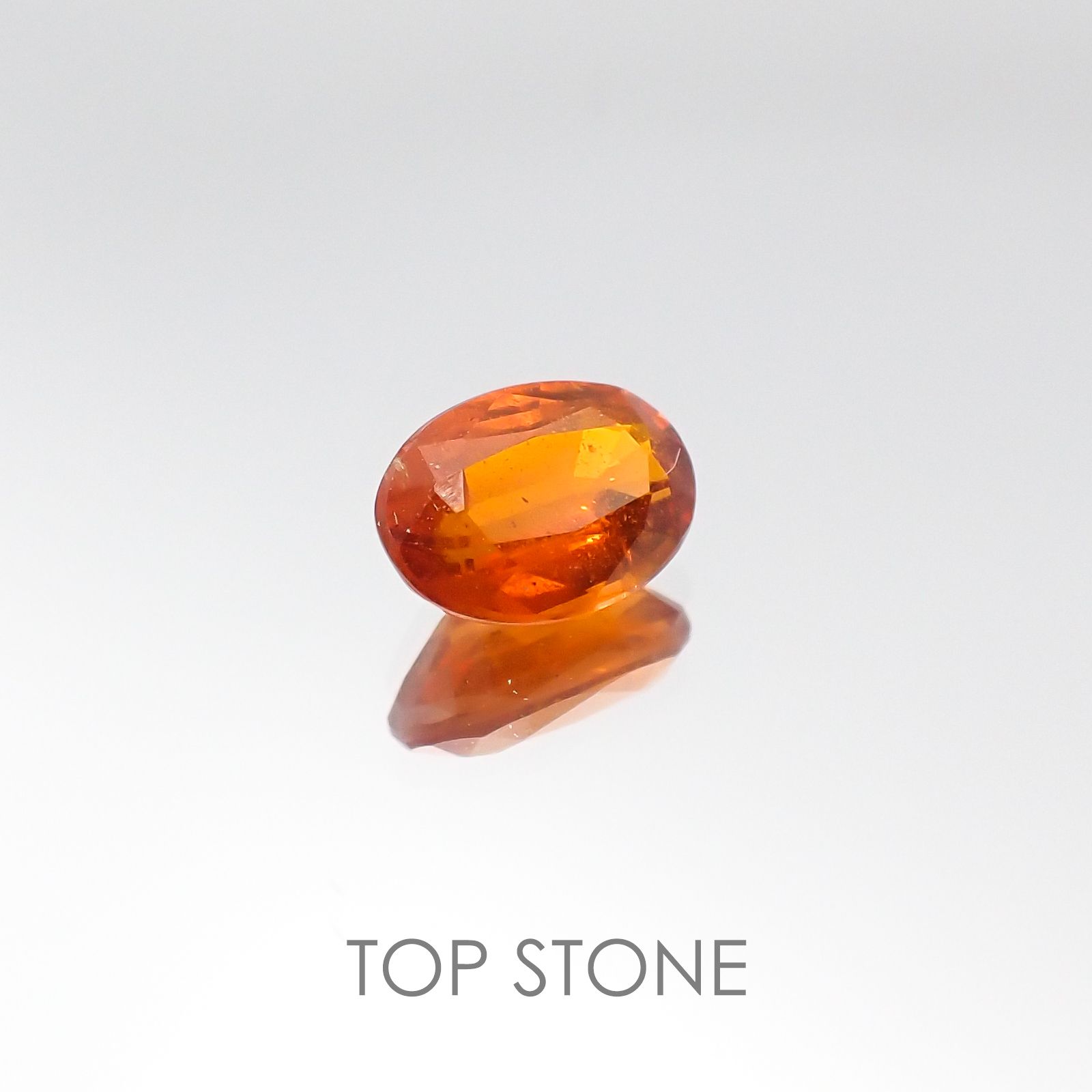 オレンジカイヤナイト タンザニア産 ルース 0.89ct[20095998]7×5mm前後