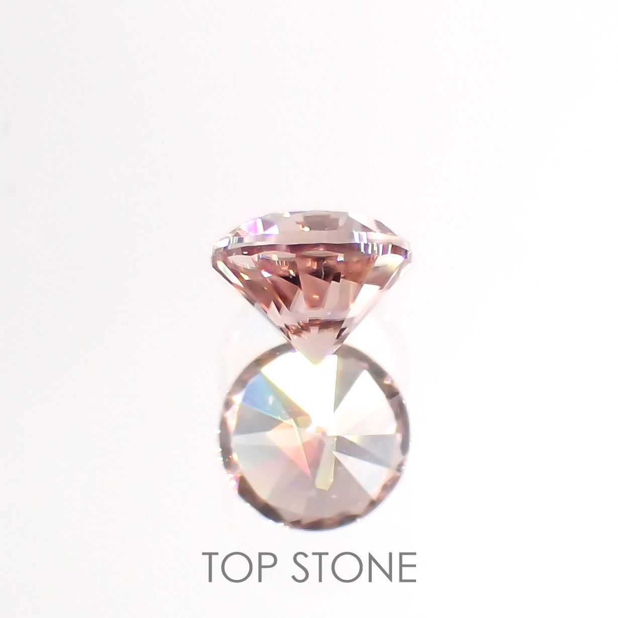 ライトピンクジルコン(宝石名ジルコン)スリランカ/カンボジア産 0.43ct 識別済[220616664]4.1x4.1mm前後