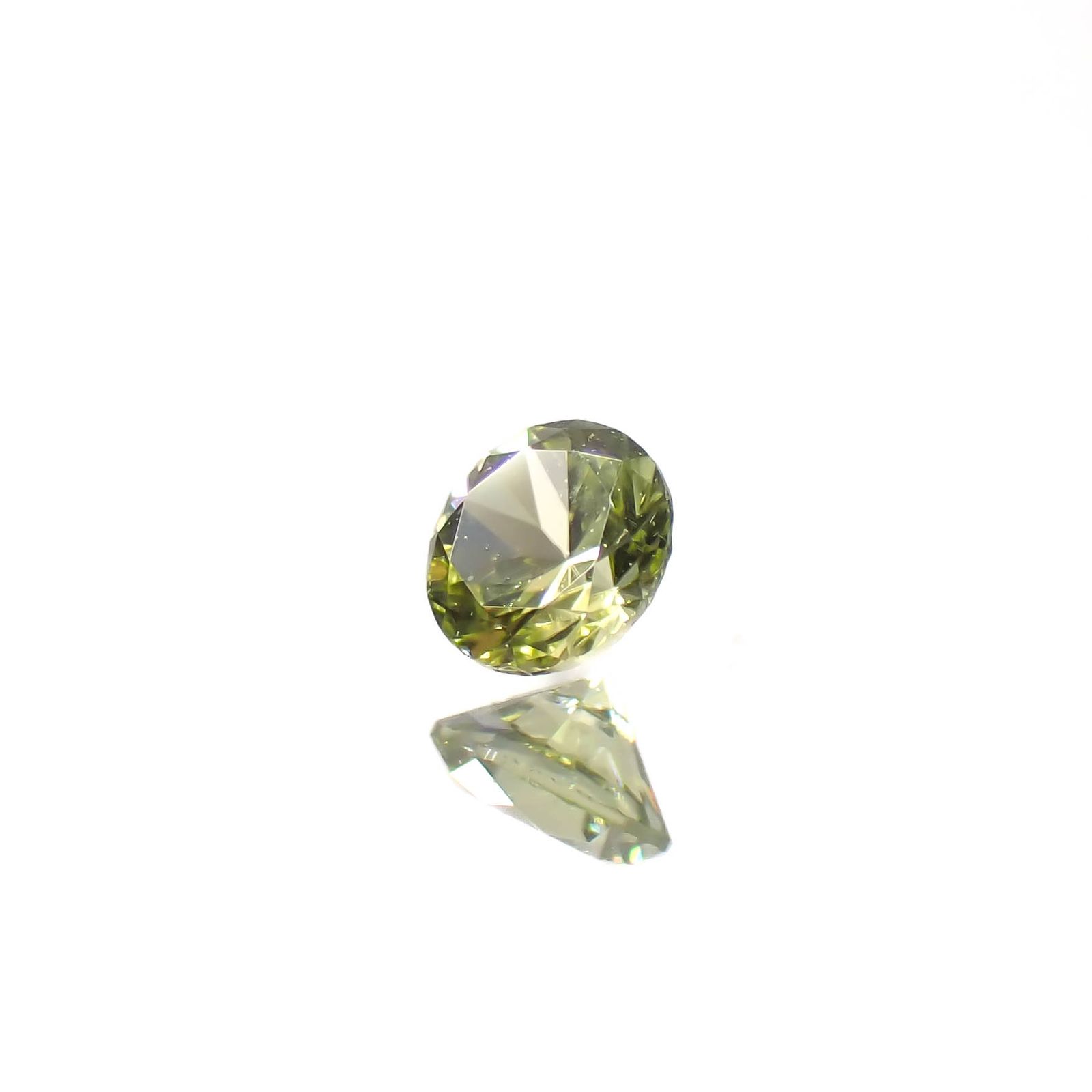 パラサイティックペリドット 採取地：インドネシア・ジェパラ 0.094ct[240627934]2.8x2.8mm前後