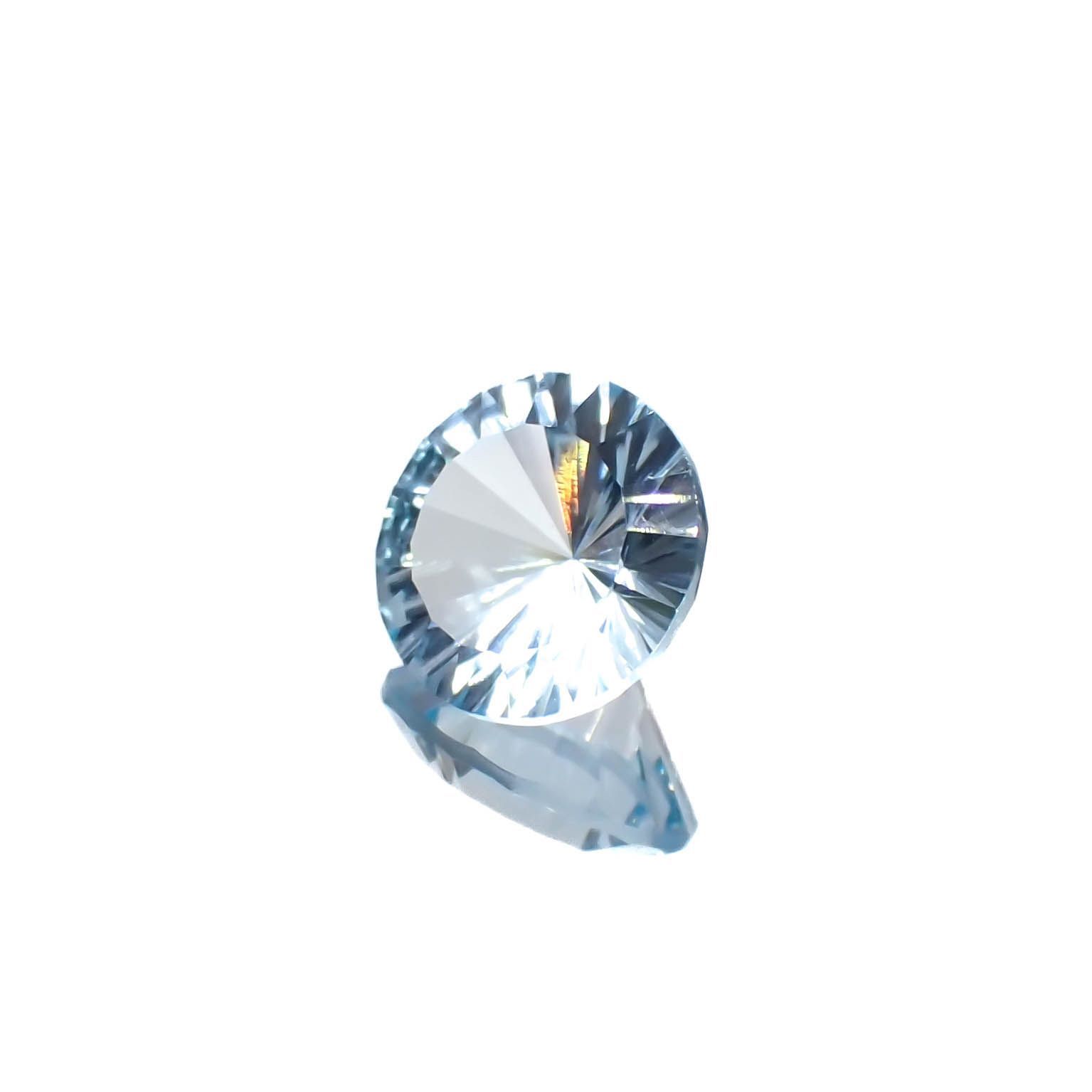ブルートパーズ ブラジル産 3.88ct[221219314]9.9x9.9mm前後