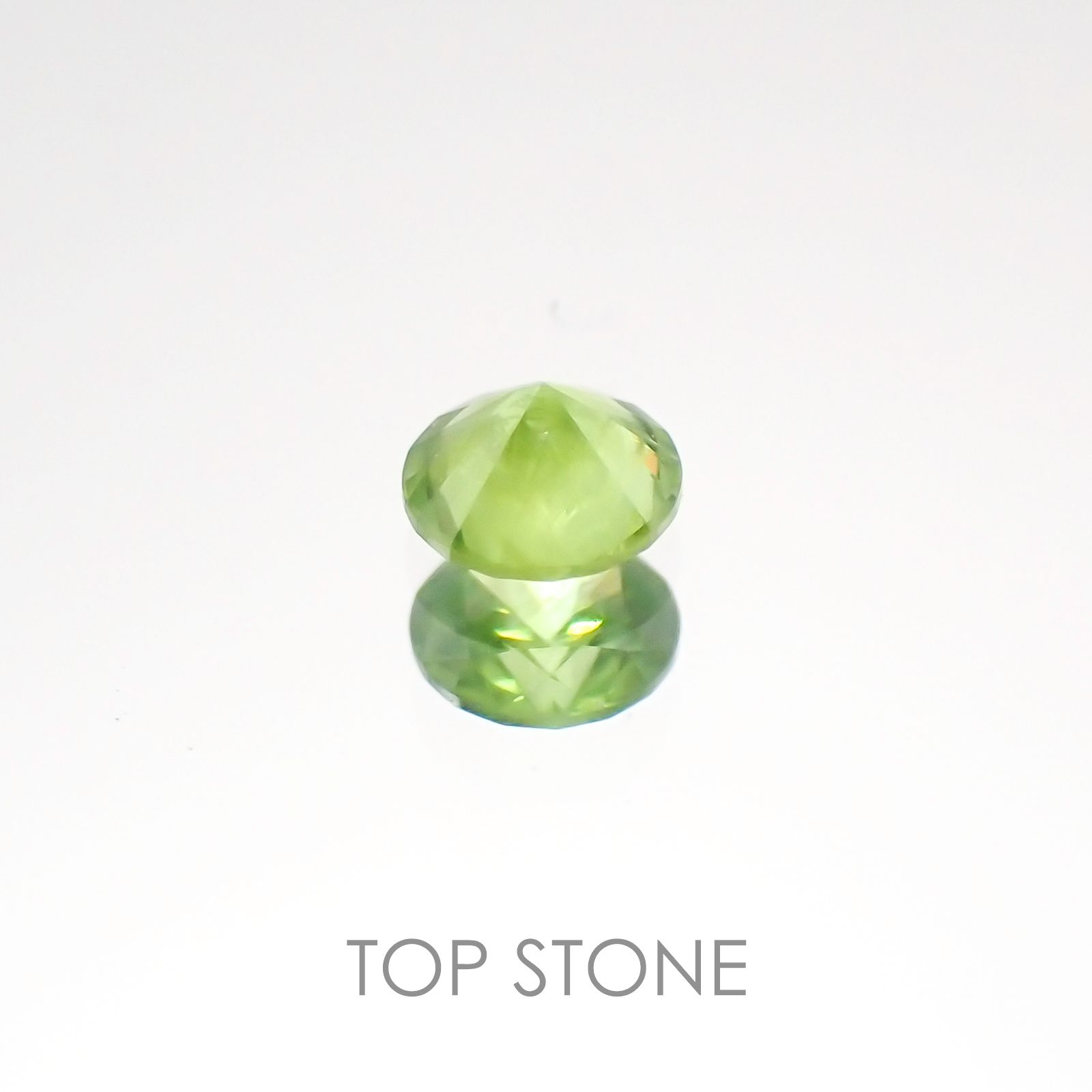 デマントイドガーネット ロシア産 ルース 0.12ct[20107333]3×3mm前後