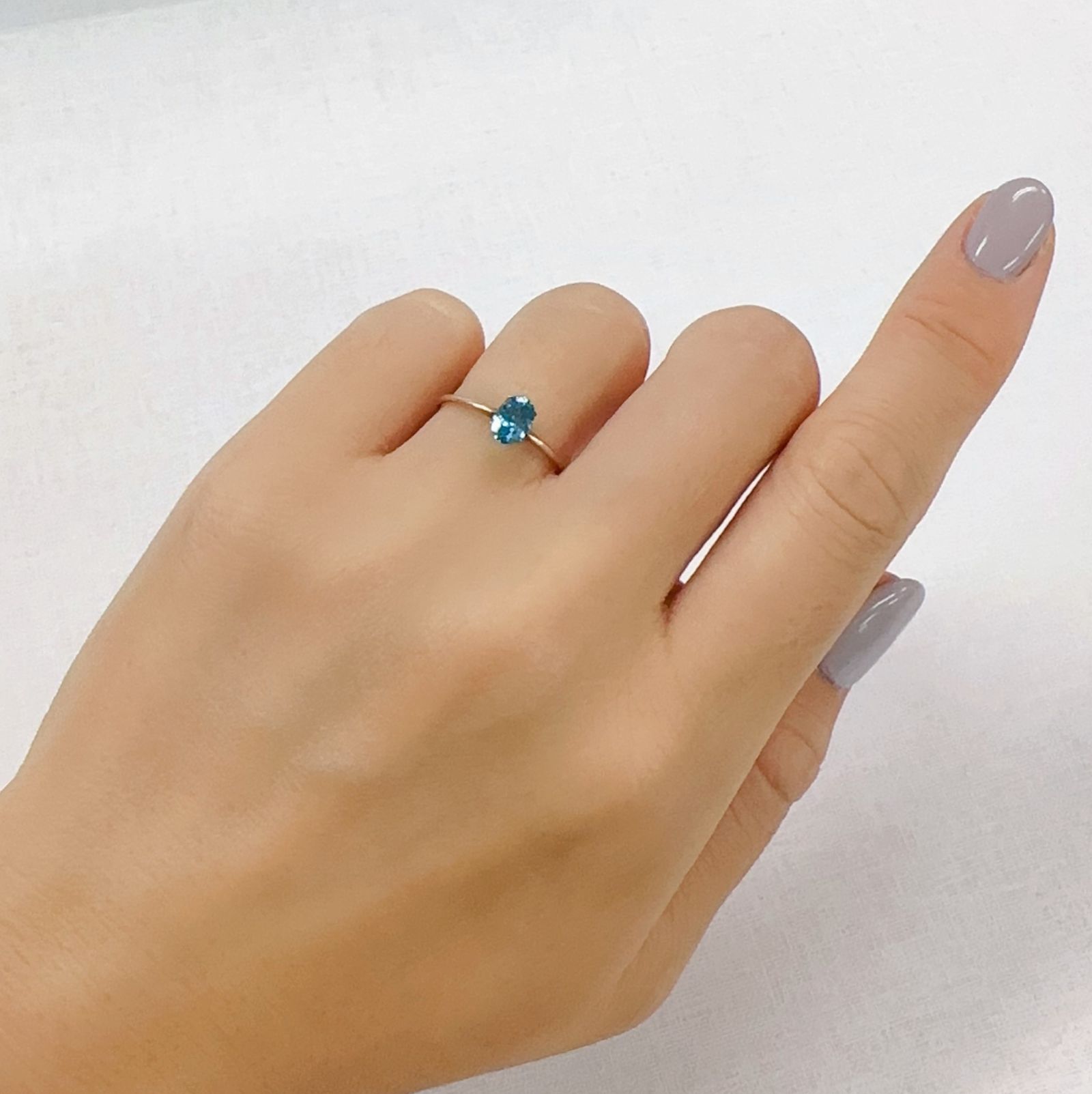 ブルージルコン カンボジア産 0.78ct[230823033]6.2x4.1mm前後