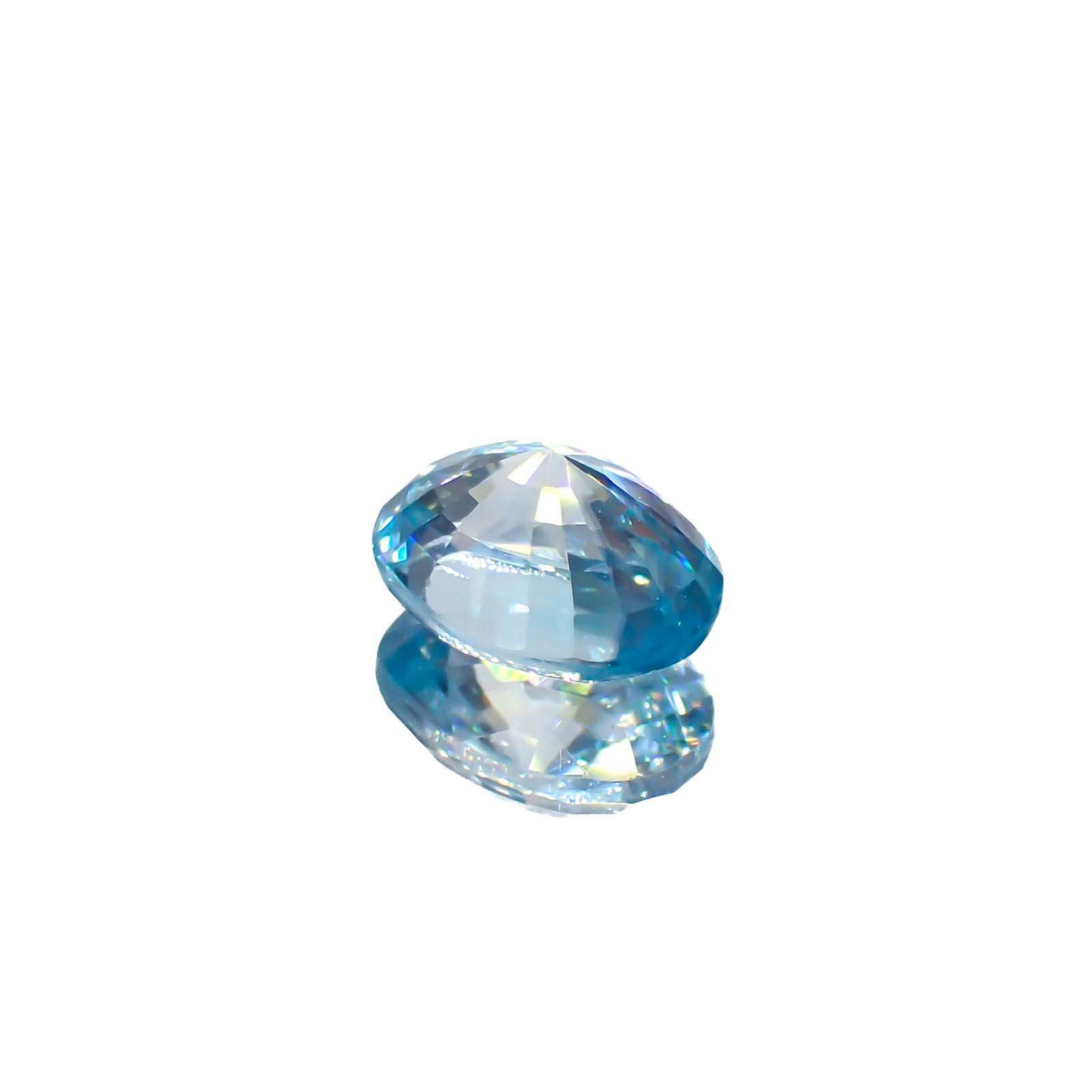 アイスブルージルコン カンボジア産 2.19ct[221018657]8x6mm前後
