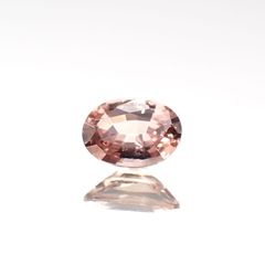 パパラチャサファイア(宝石名サファイア/別名パパラチャ・サファイア)スリランカ産 0.117ct ソ付(日独)[221219637]3.54x2.55mm前後