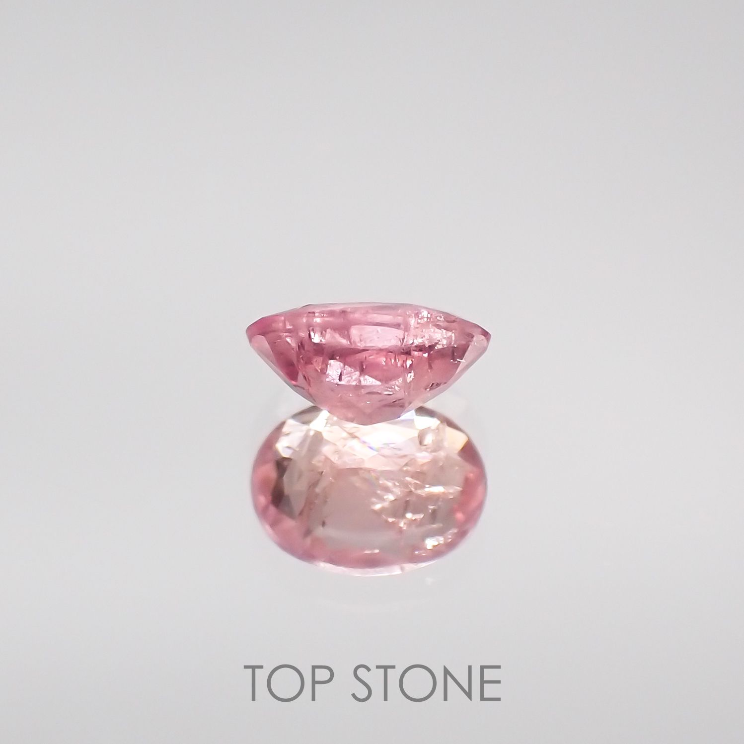 ペツォッタイト(ラズベリル)(宝石名ペツォッタイト) マダガスカル産 0.150ct ソ付(彩珠)[210611206]4.1×3mm前後